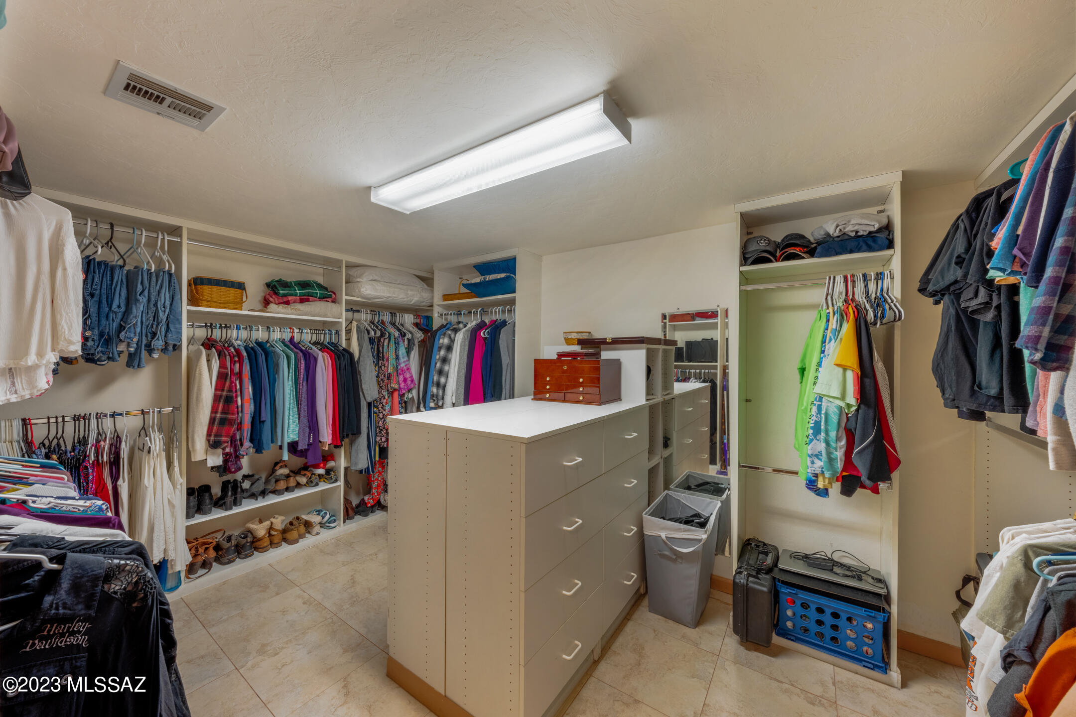 Millstone Manor East  (1-10) - Residential