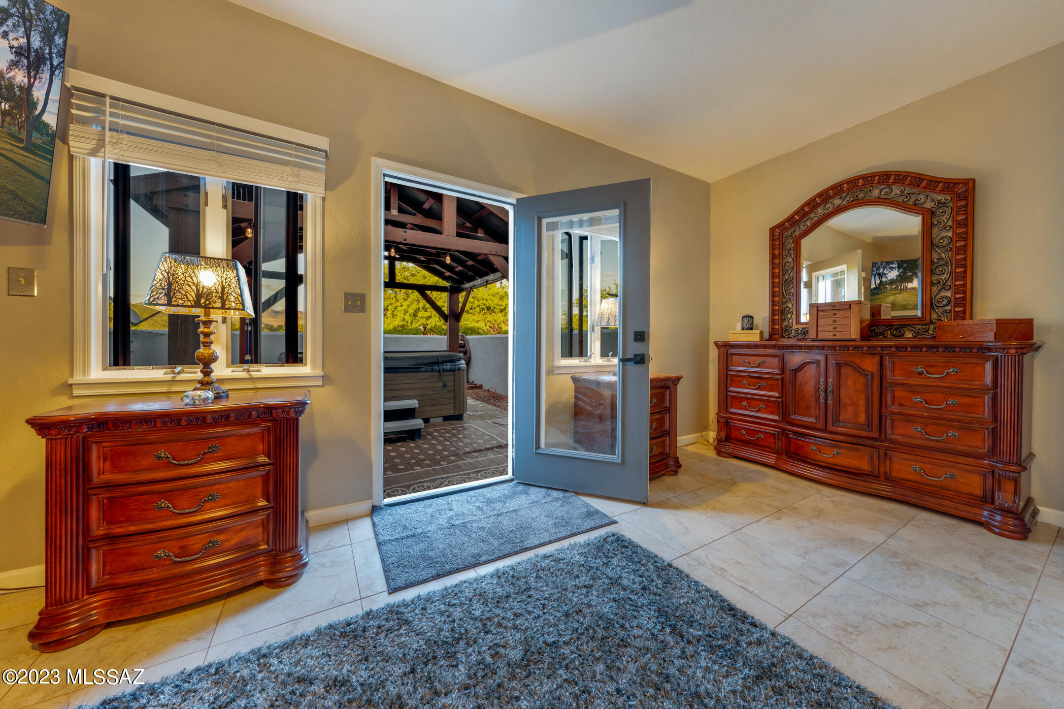 Millstone Manor East  (1-10) - Residential