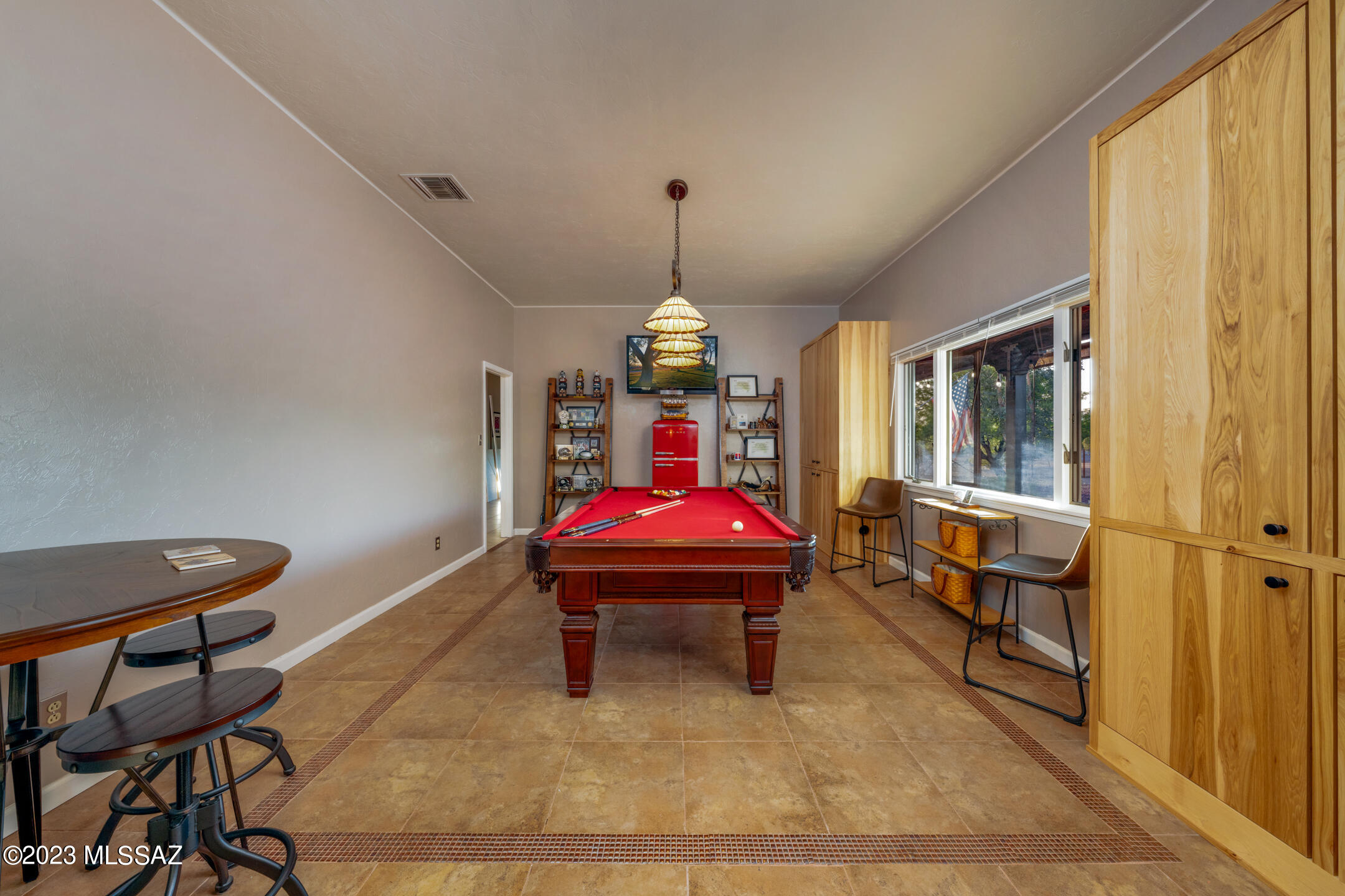 Millstone Manor East  (1-10) - Residential