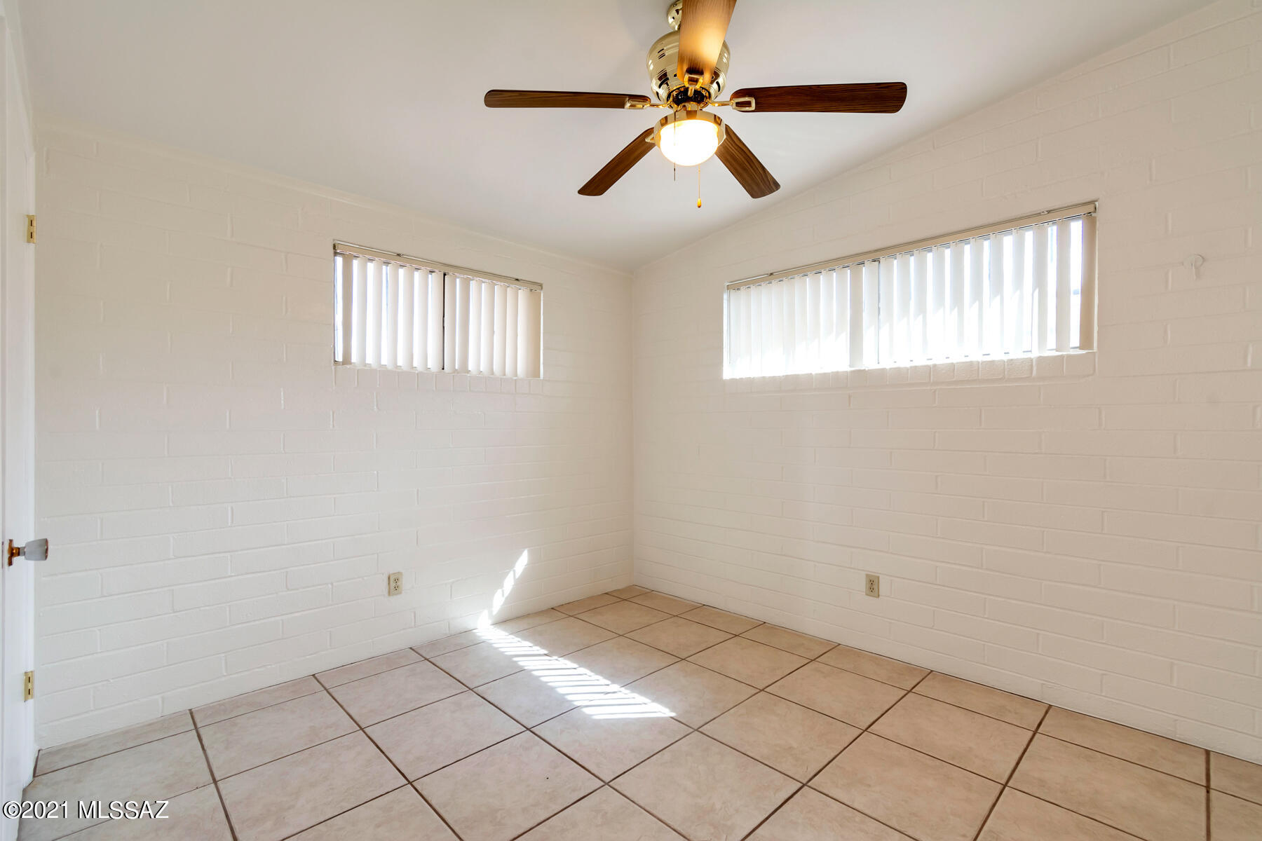 Arizona Acres - Residential Lease