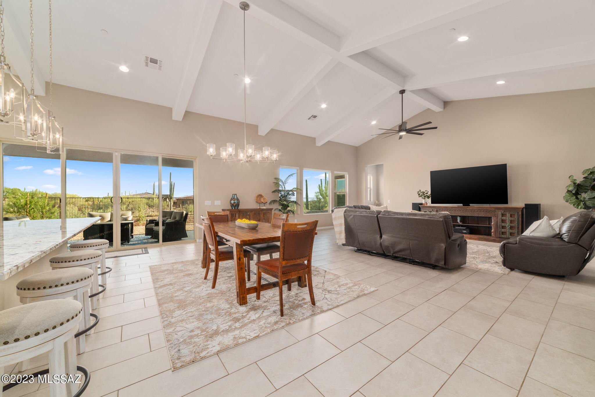 Boulder Bridge Pass II At Dove Mountain SQ20143250154 - Residential