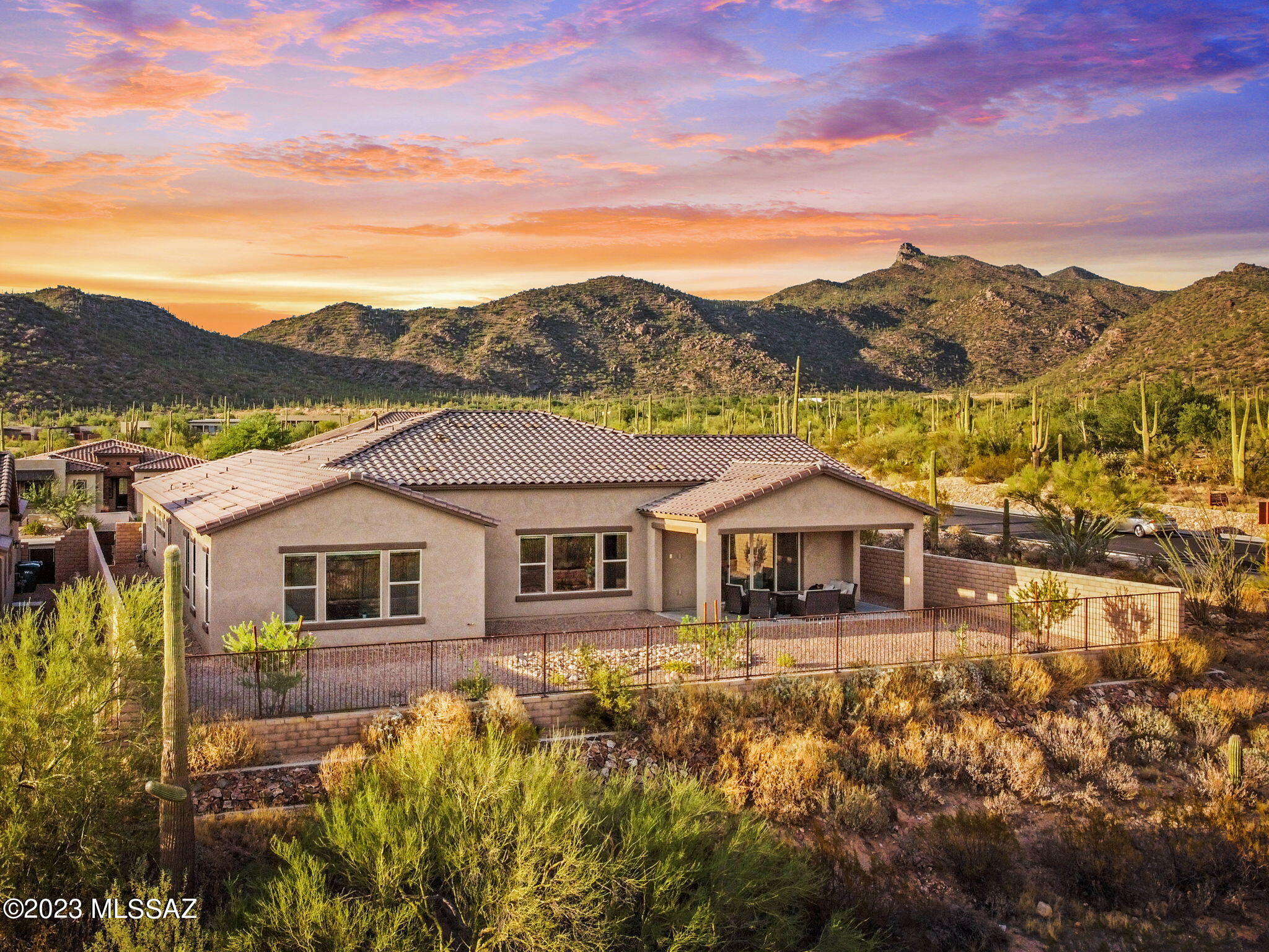 Boulder Bridge Pass II At Dove Mountain SQ20143250154 - Residential