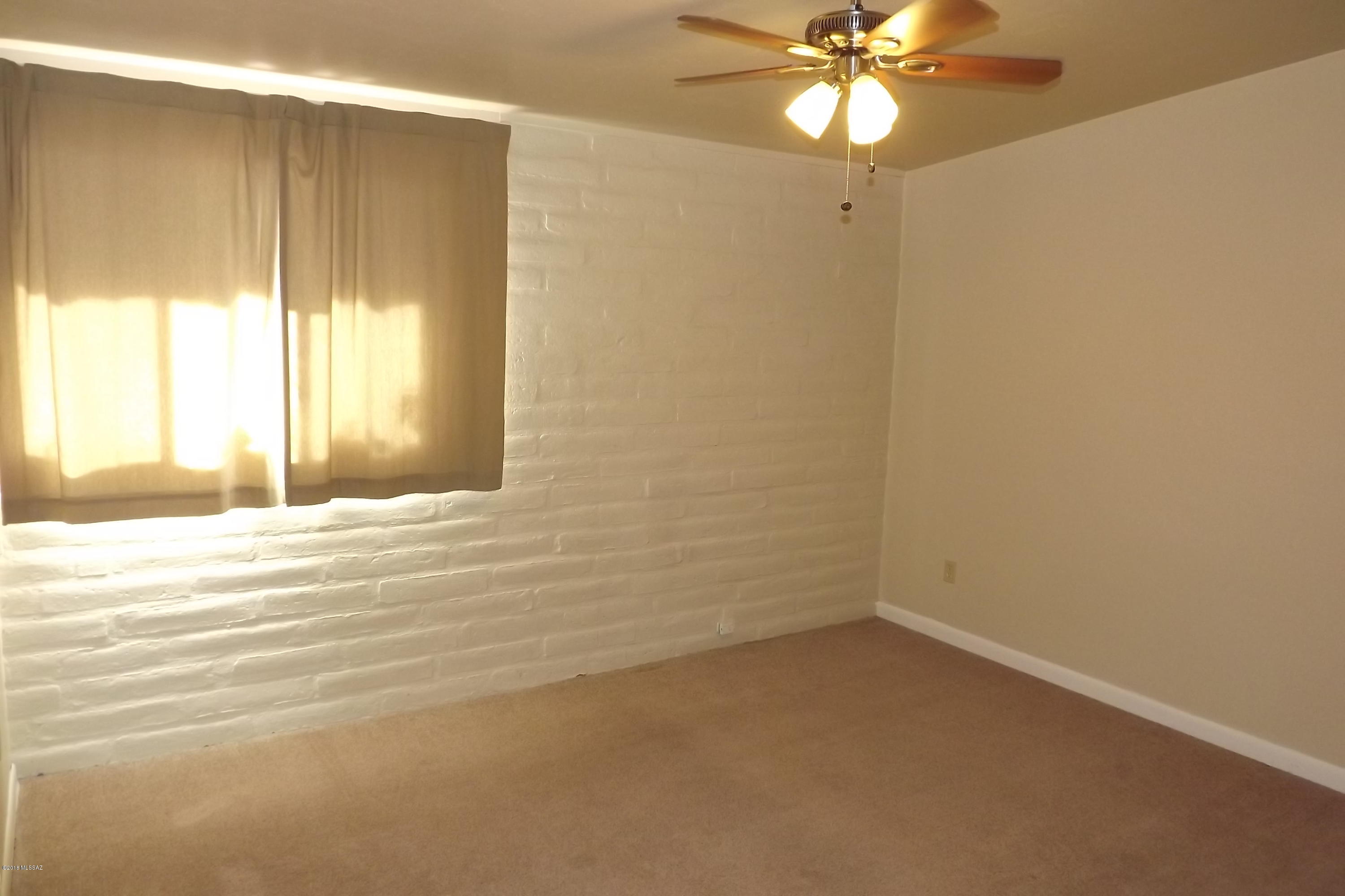 Crest View - Residential