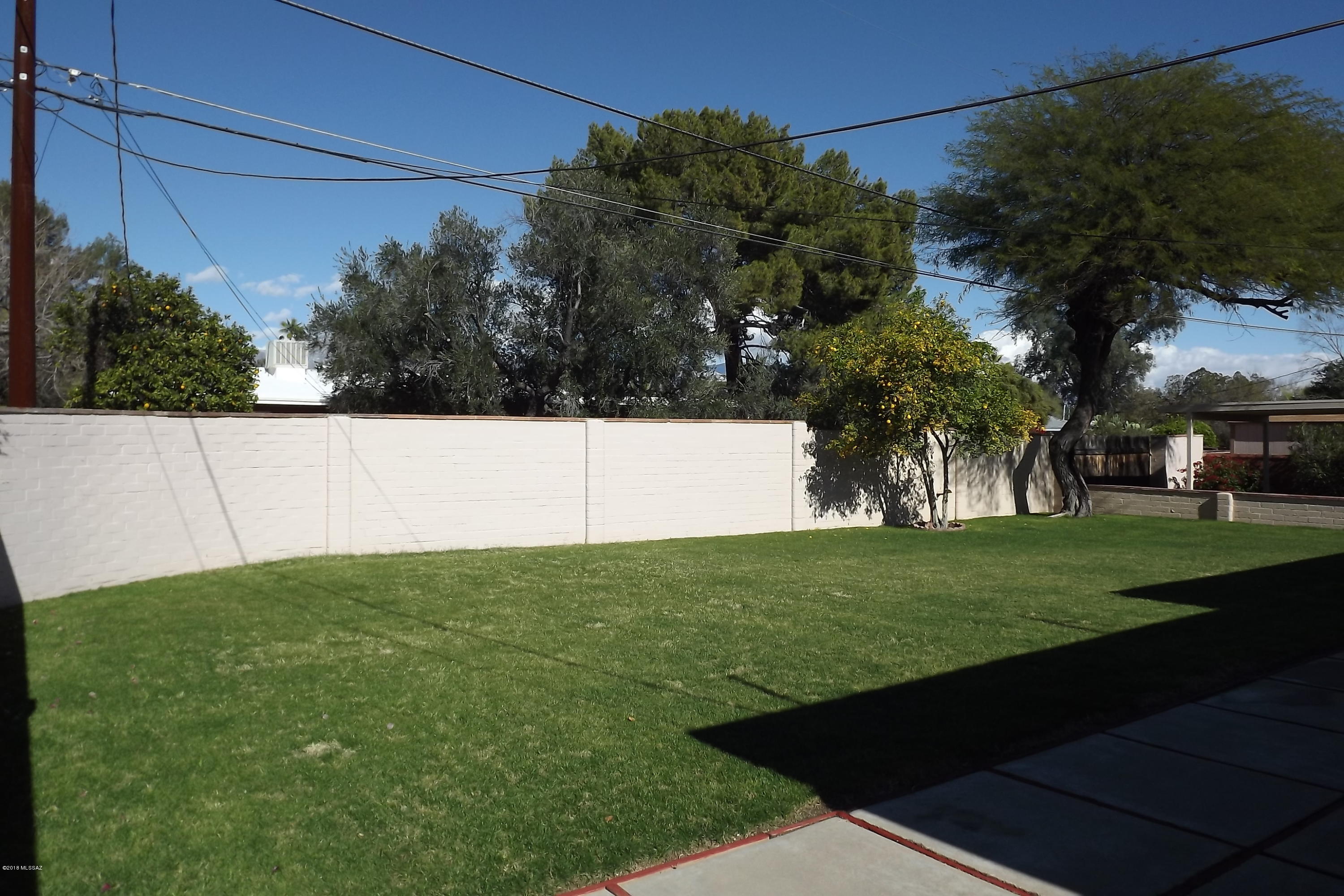 Crest View - Residential