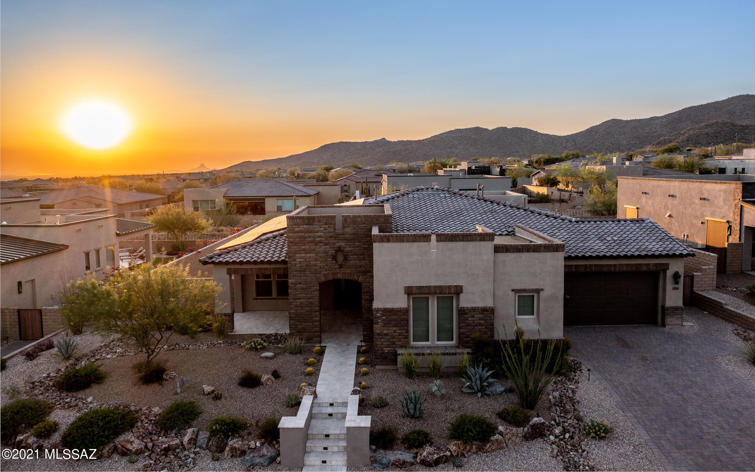Los Saguaros At Dove Mountain SQ20121640199 - Residential