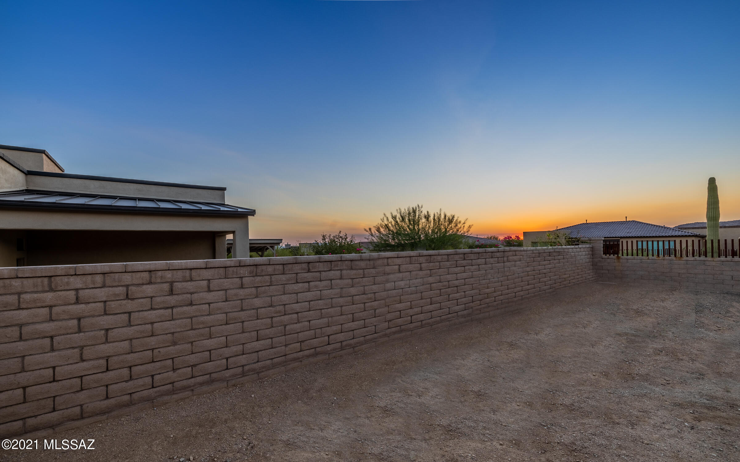 Los Saguaros At Dove Mountain SQ20121640199 - Residential