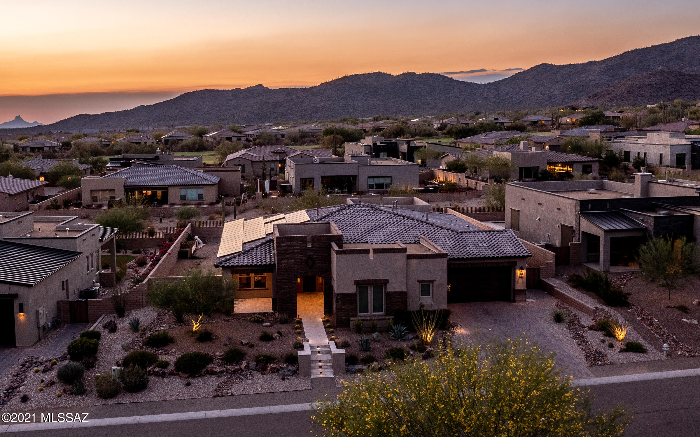 Los Saguaros At Dove Mountain SQ20121640199 - Residential
