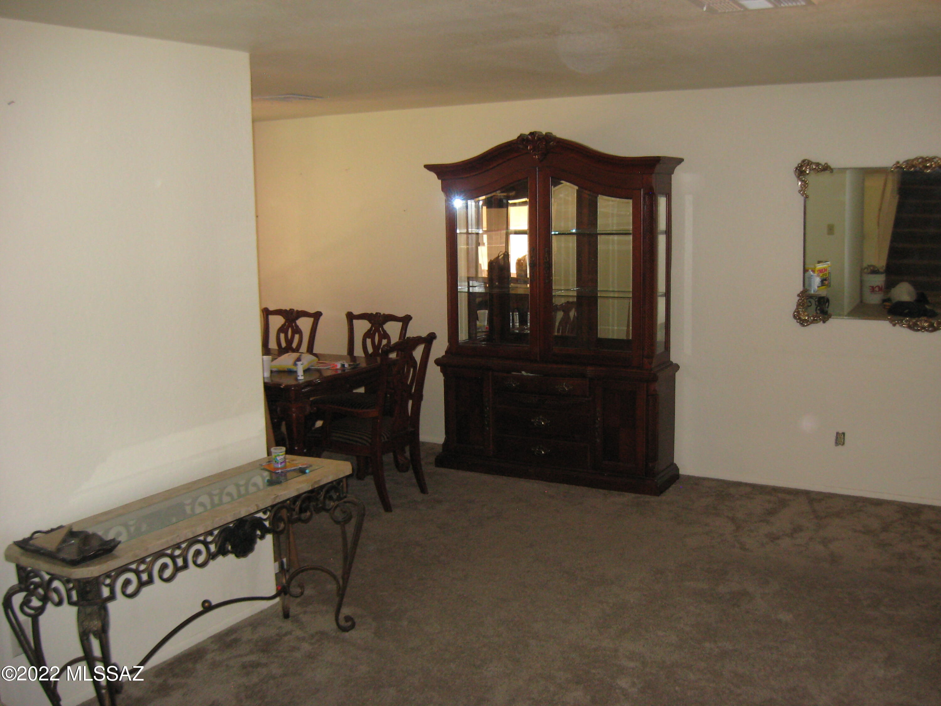 Mission West (1-370) - Residential