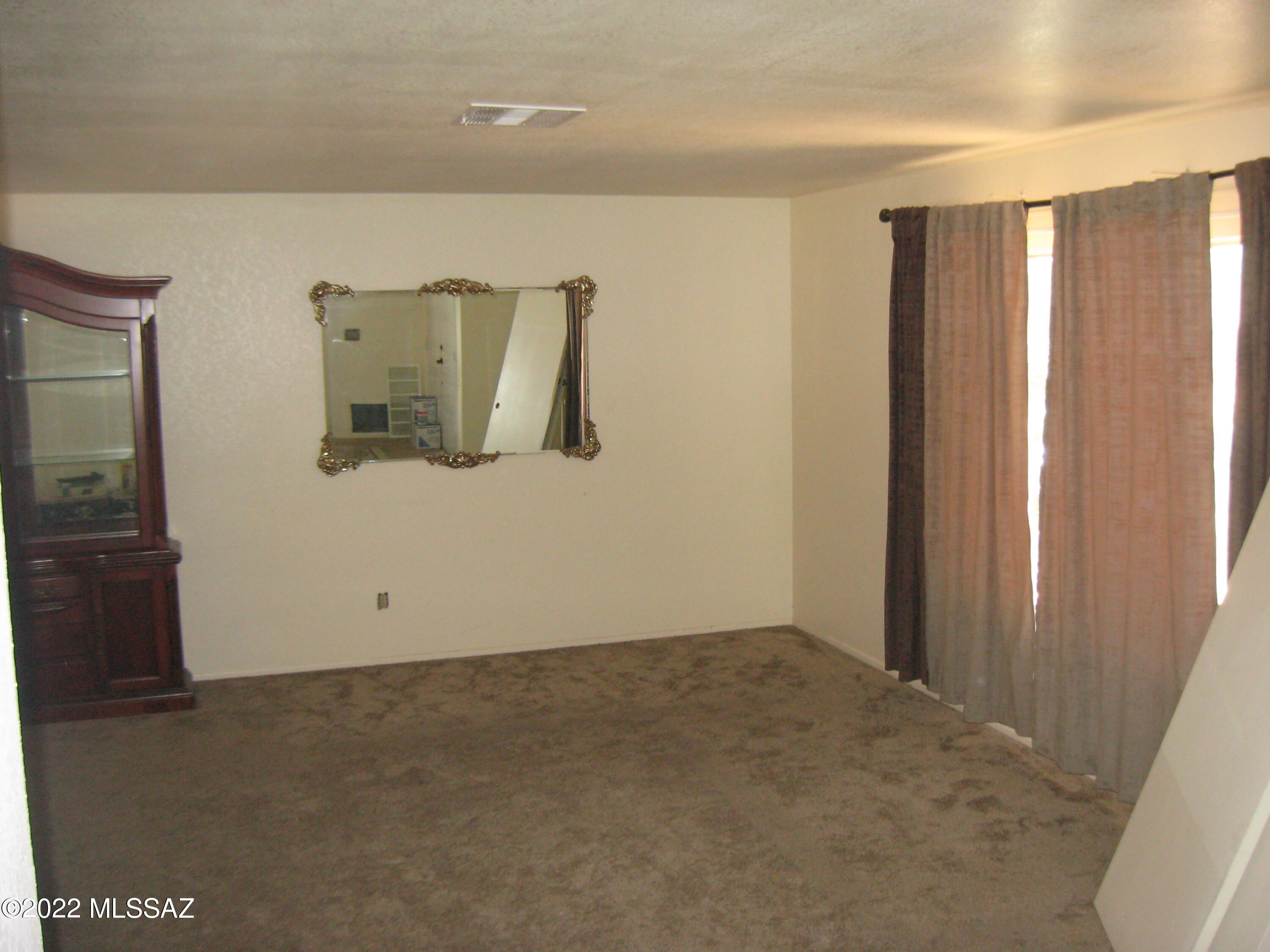 Mission West (1-370) - Residential