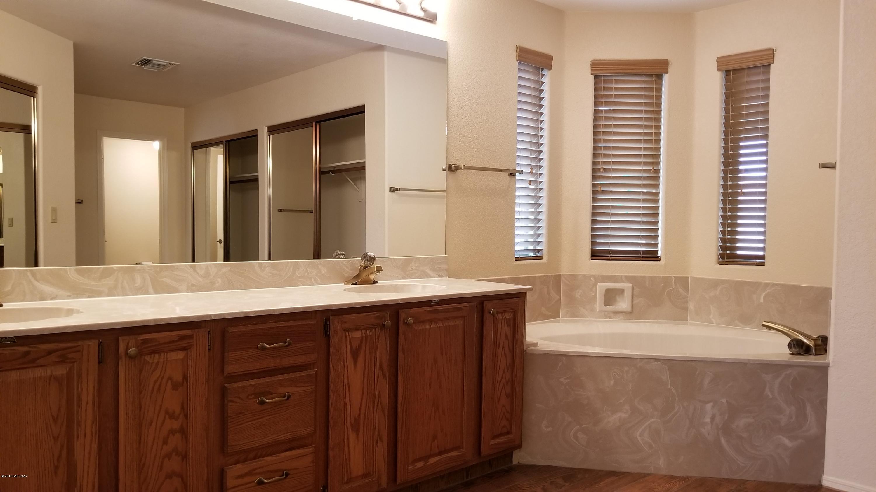 Copper Creek II (1-235) - Residential Lease