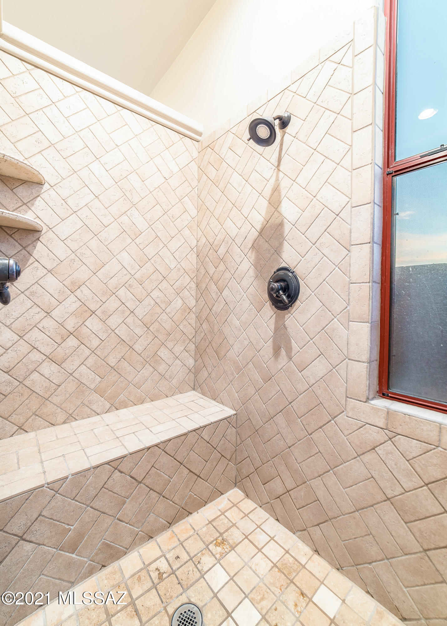Honey Bee Canyon Estates - Residential
