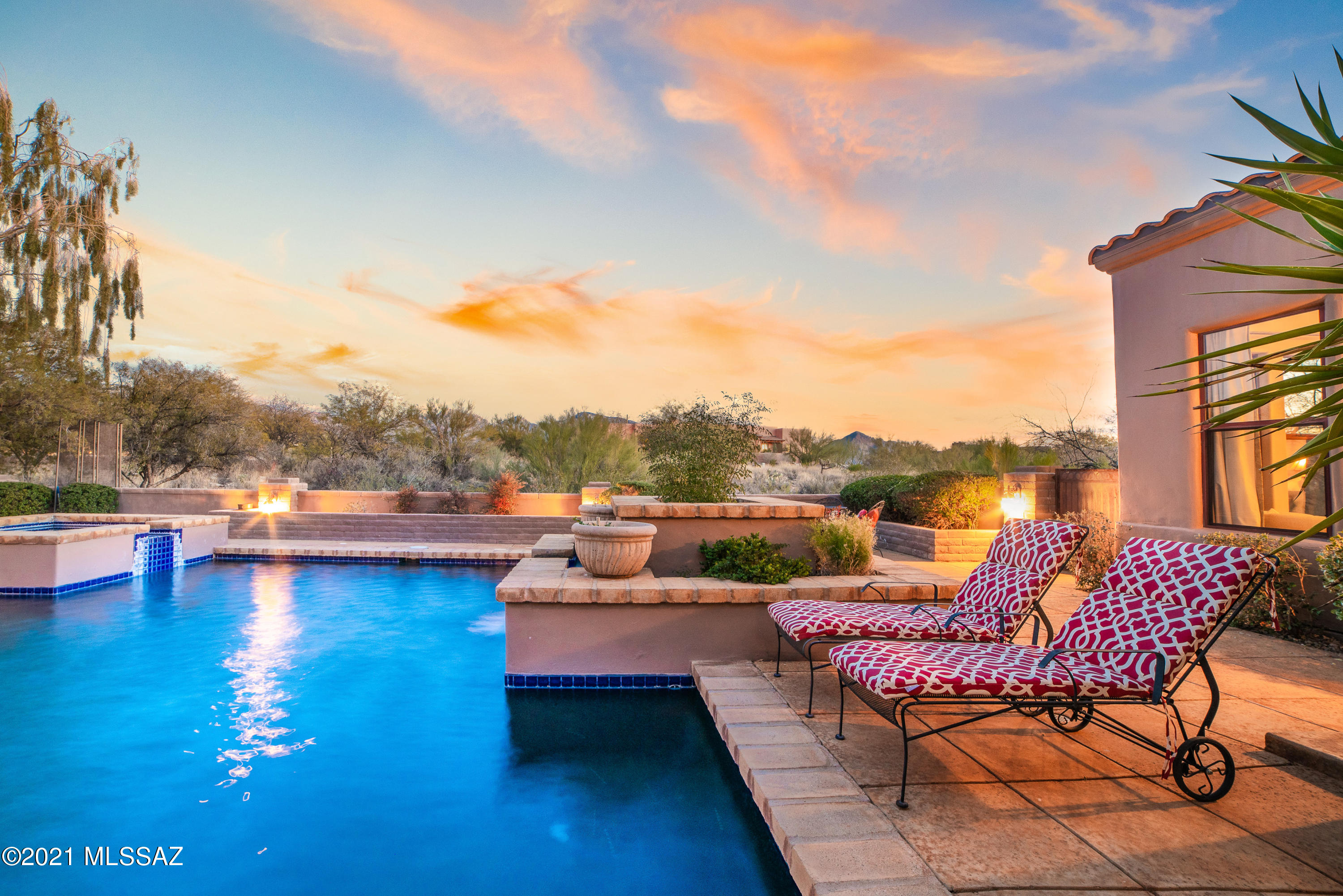 Honey Bee Canyon Estates - Residential