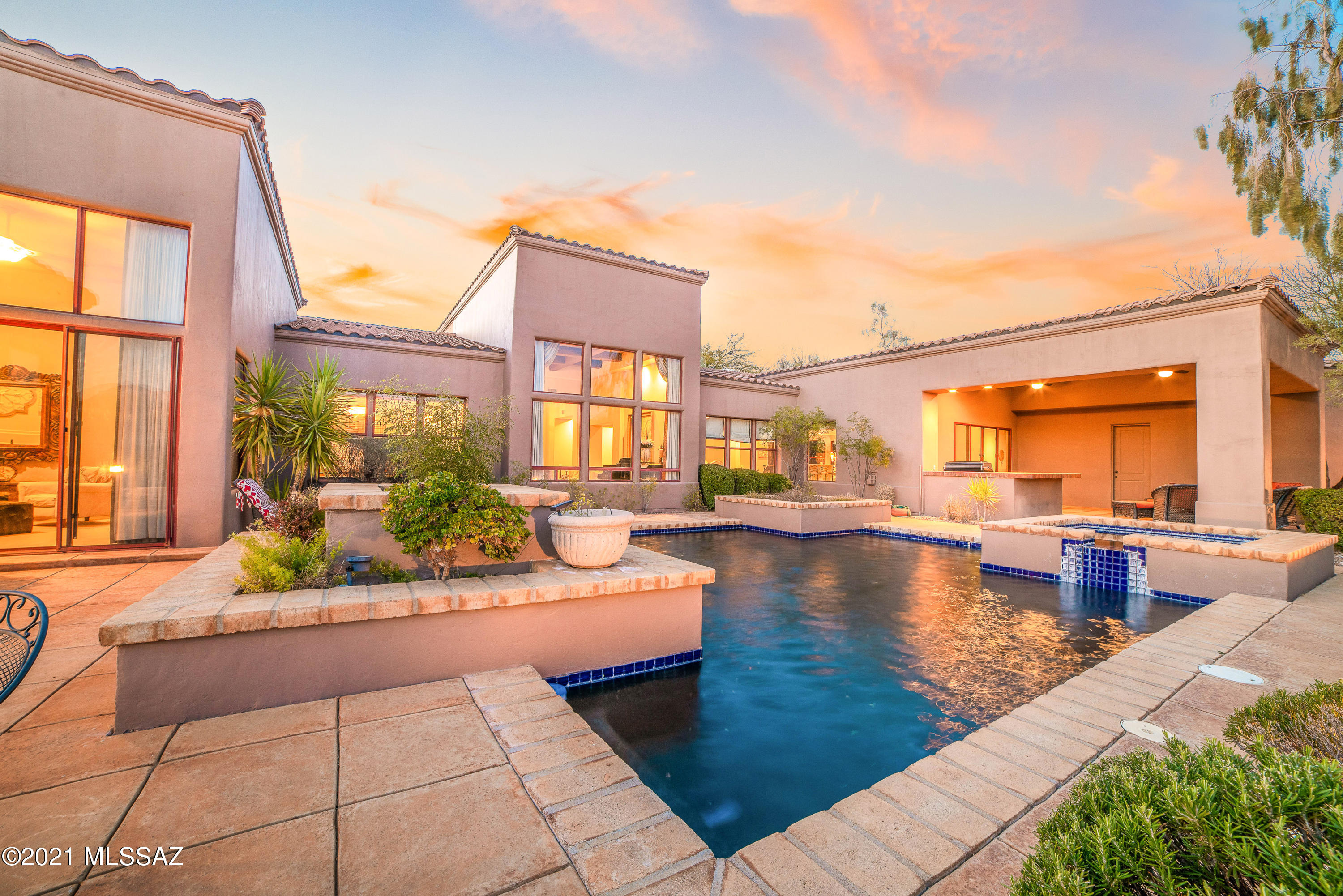 Honey Bee Canyon Estates - Residential