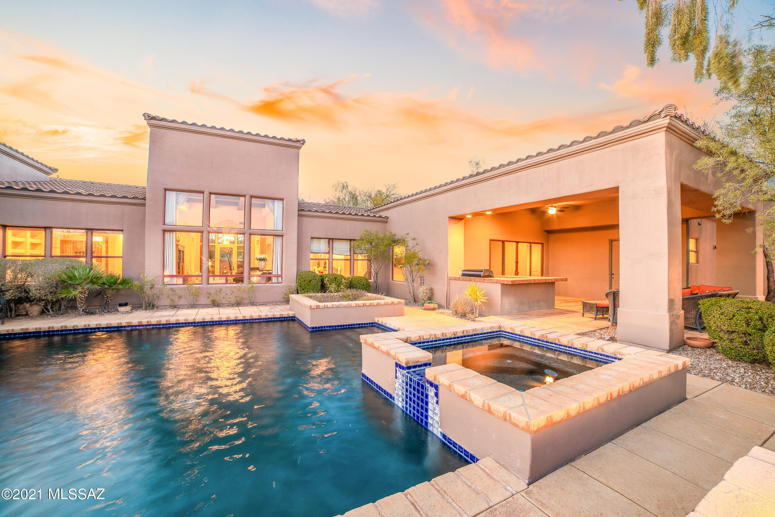 Honey Bee Canyon Estates - Residential