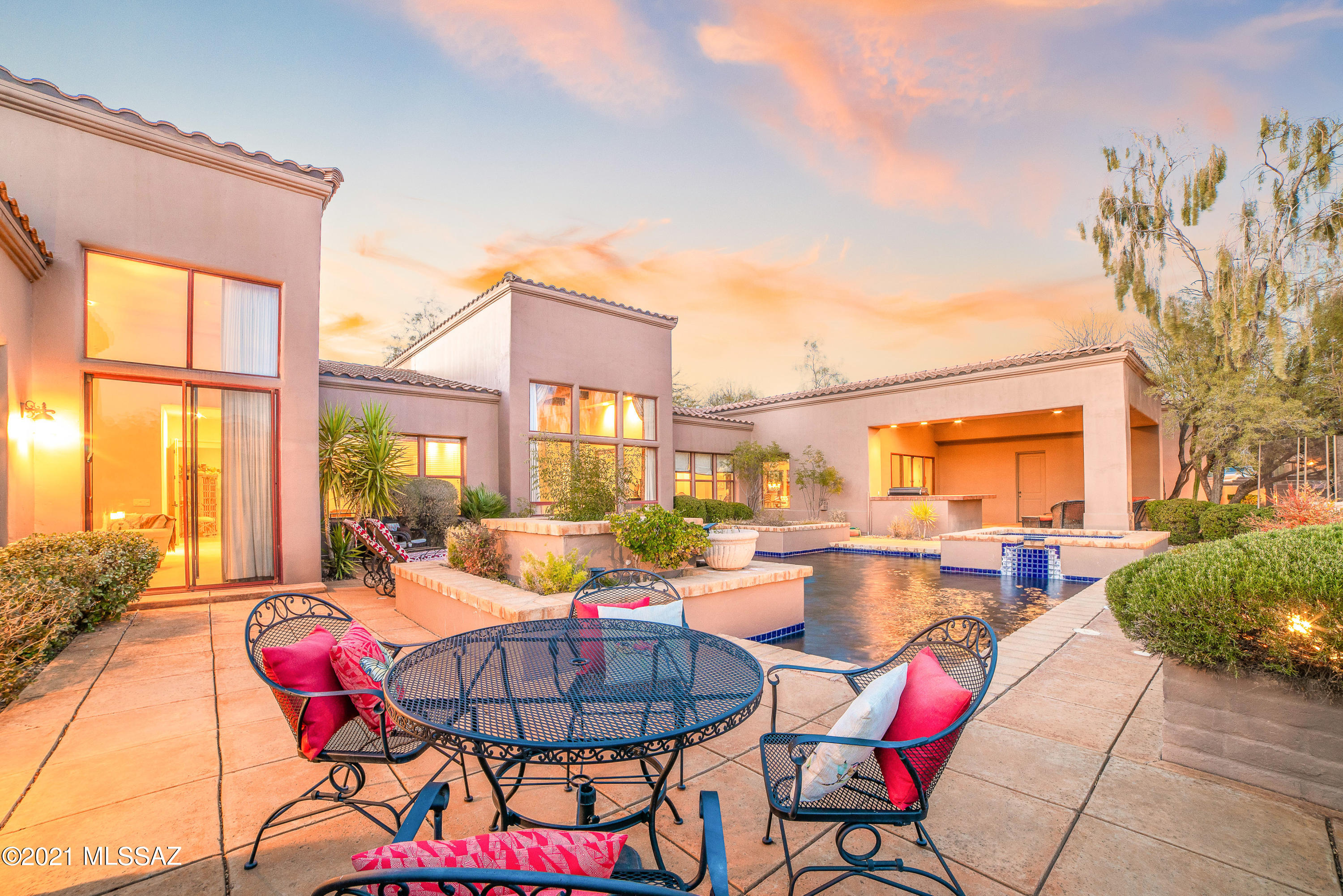 Honey Bee Canyon Estates - Residential
