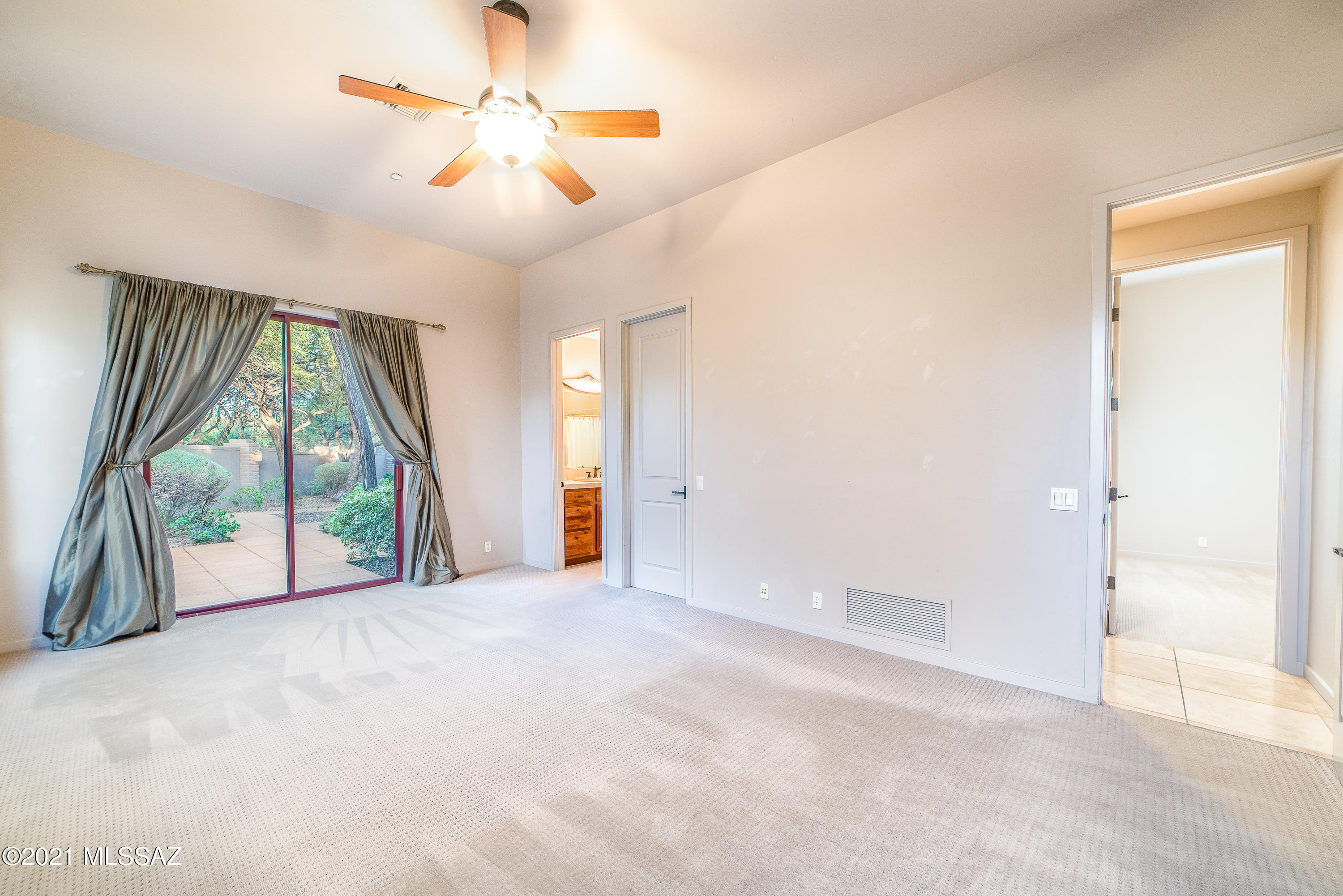 Honey Bee Canyon Estates - Residential
