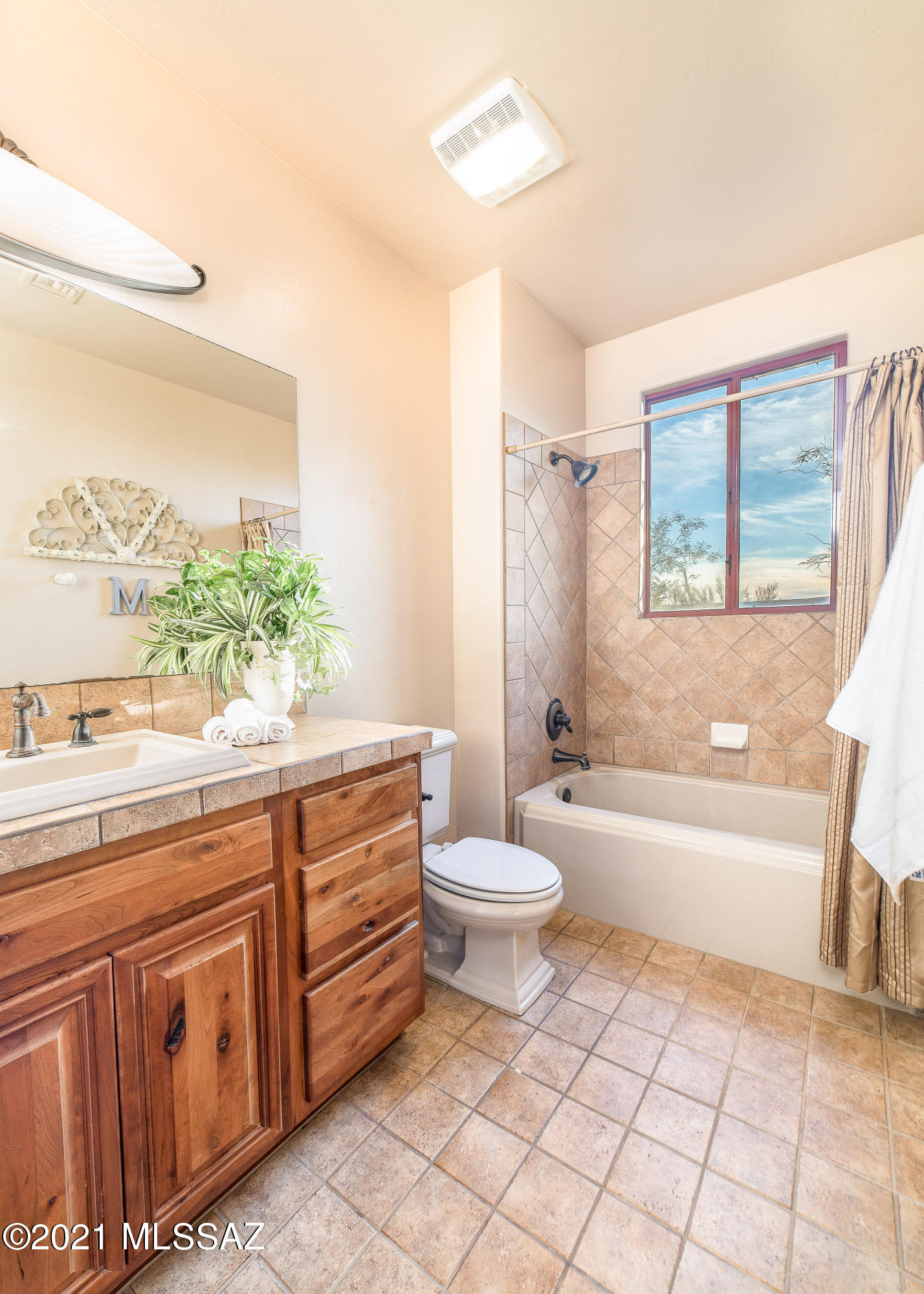 Honey Bee Canyon Estates - Residential