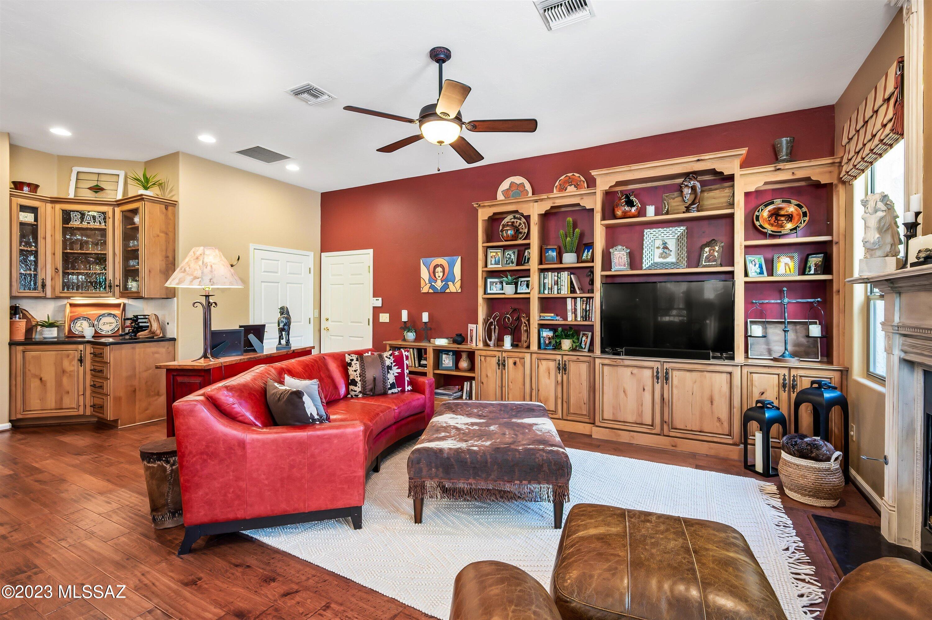 Sabino Sands (1-9) - Residential