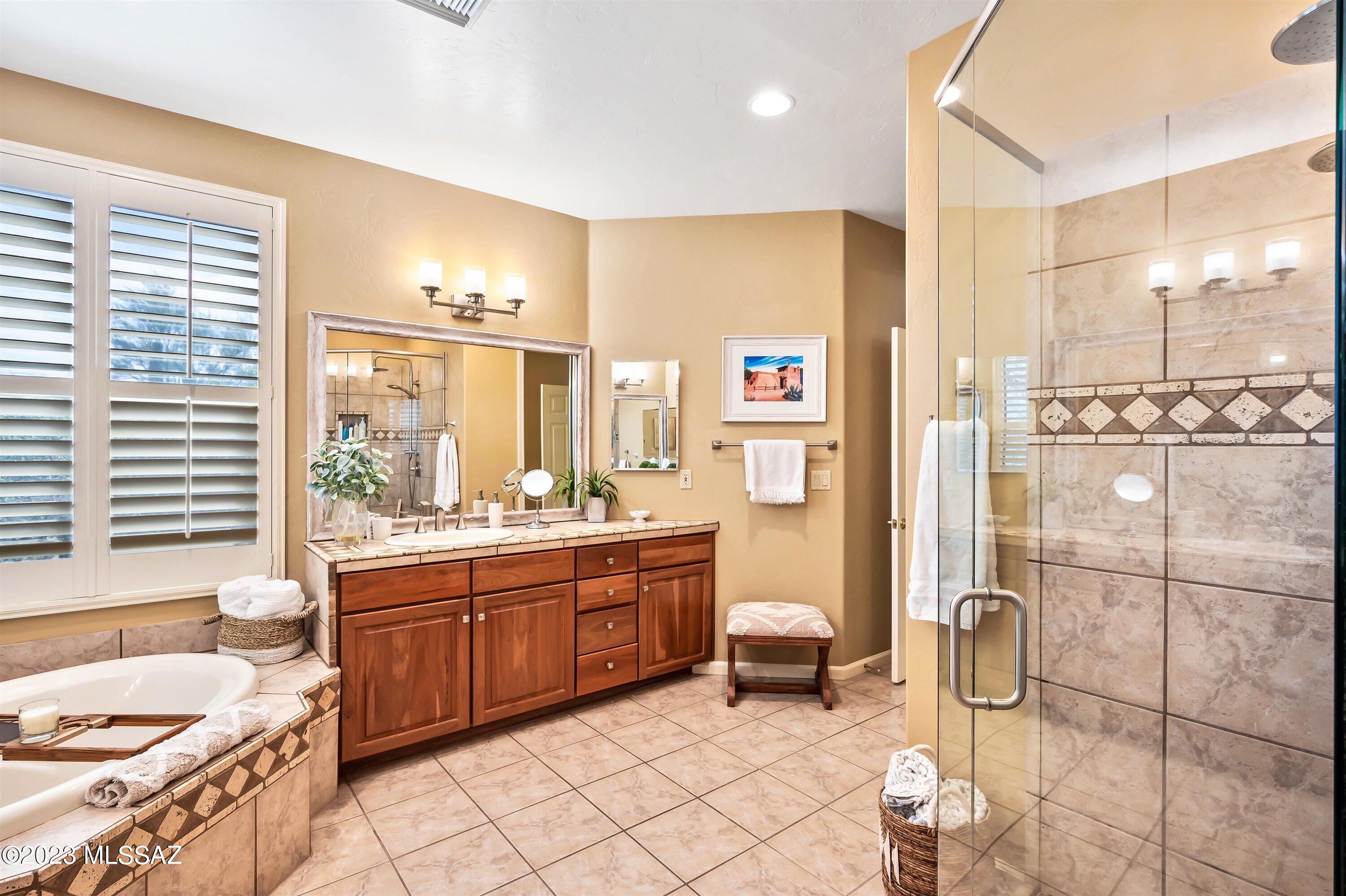 Sabino Sands (1-9) - Residential