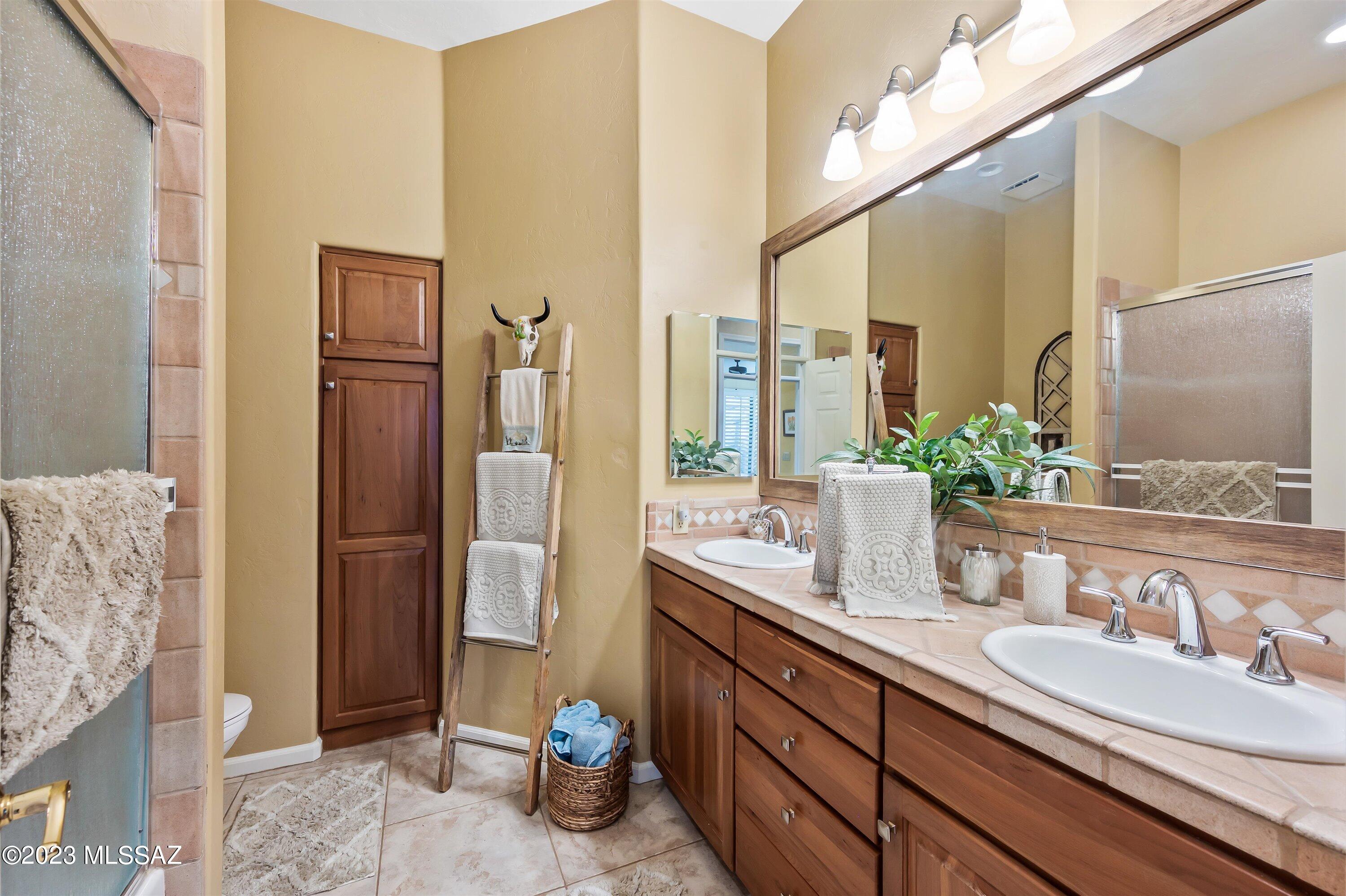 Sabino Sands (1-9) - Residential