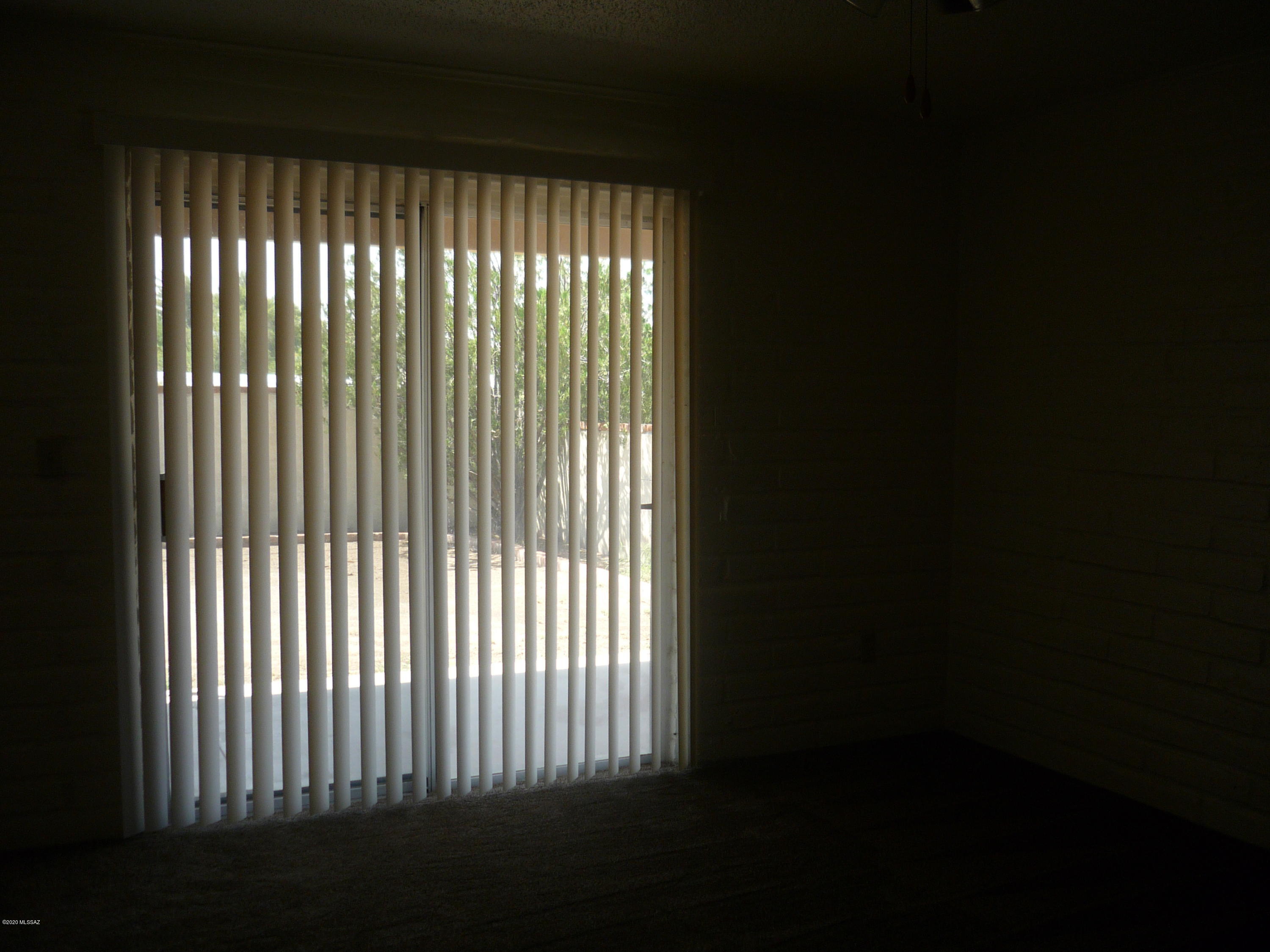 Casa Loma Estates - Residential Lease