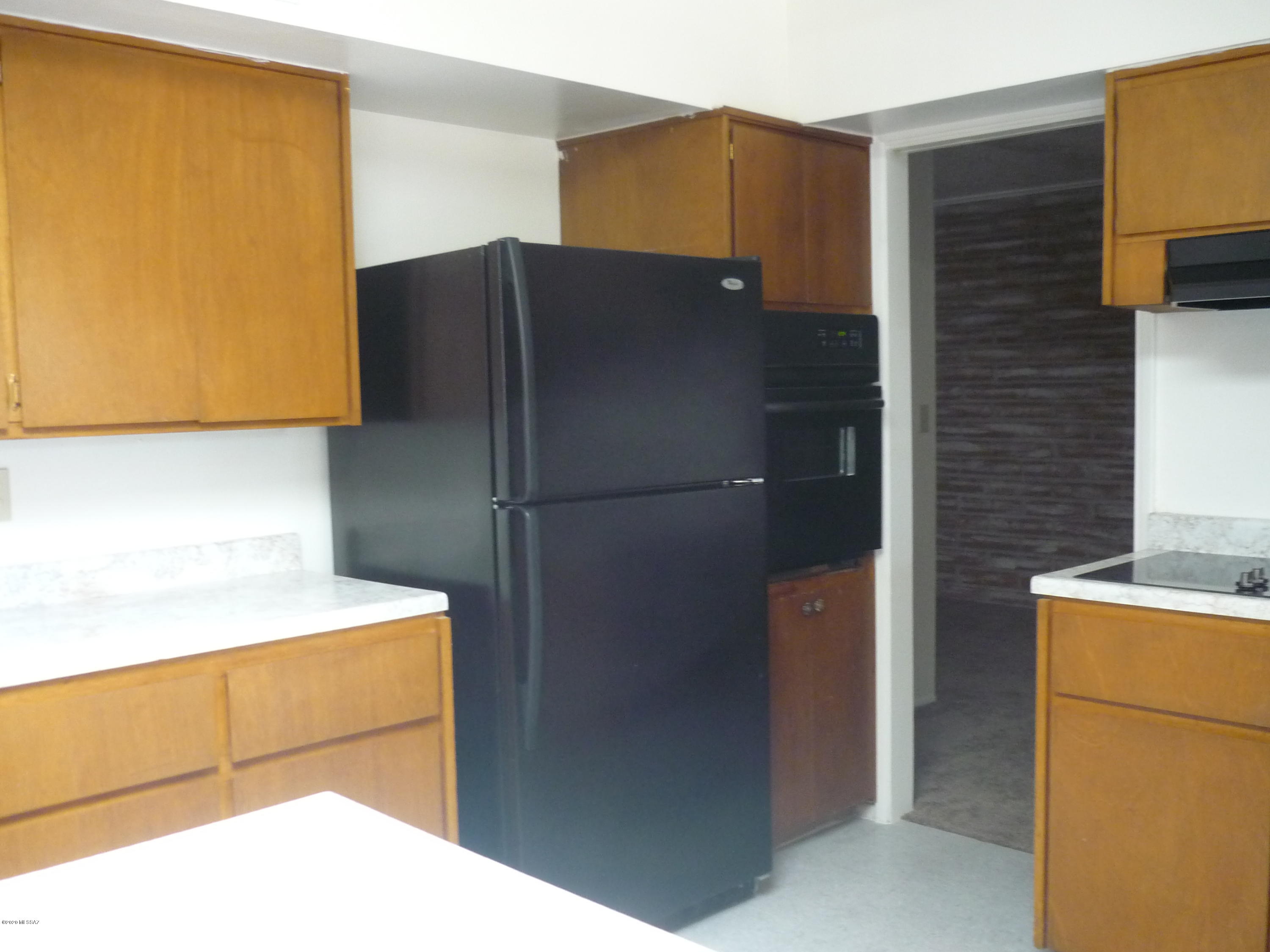 Casa Loma Estates - Residential Lease