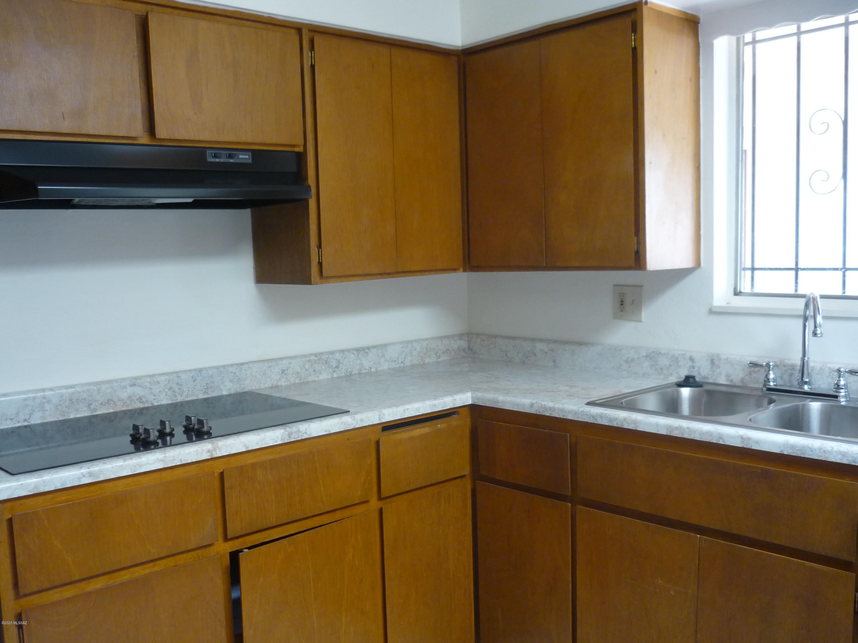 Casa Loma Estates - Residential Lease