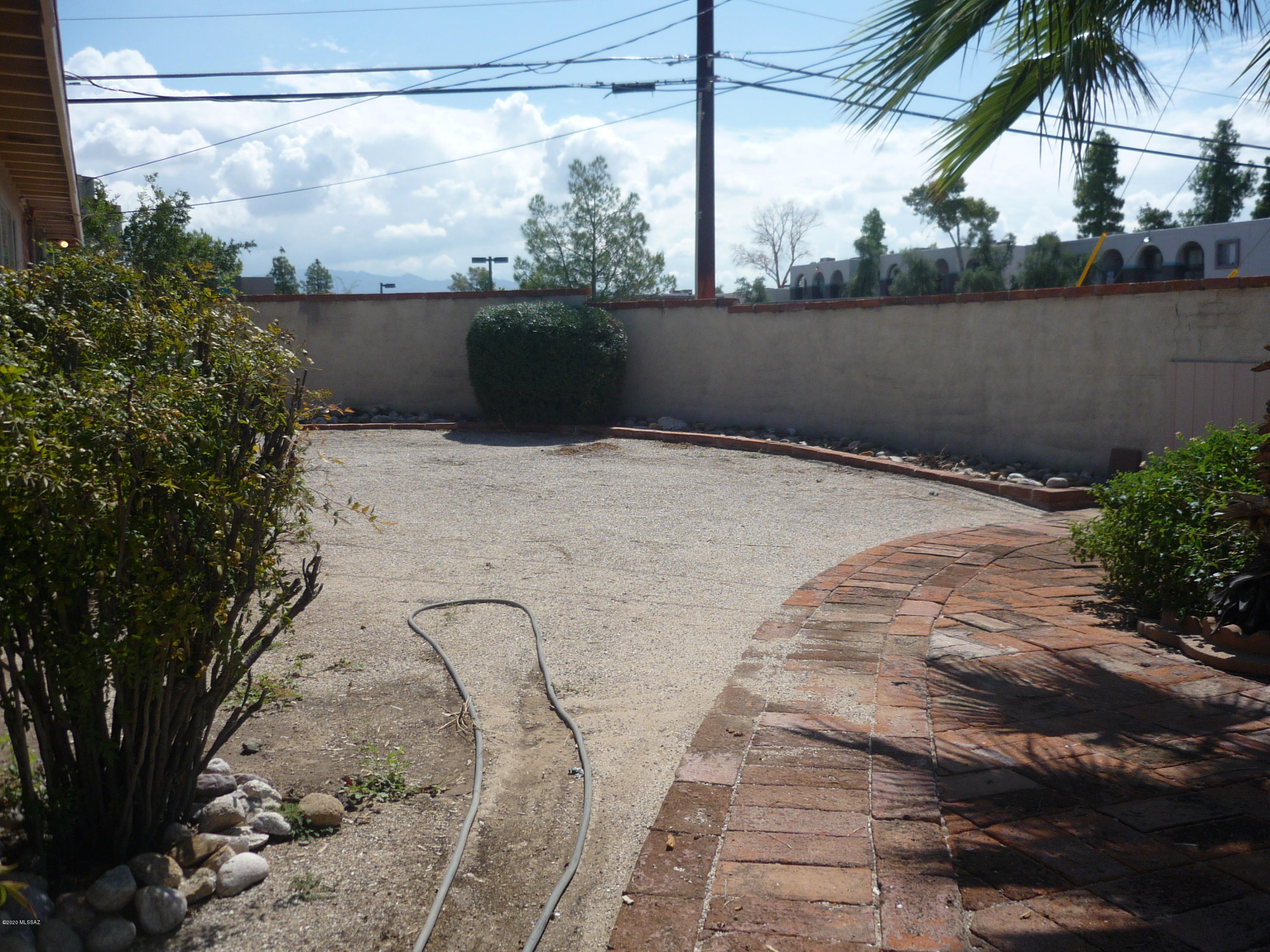 Casa Loma Estates - Residential Lease