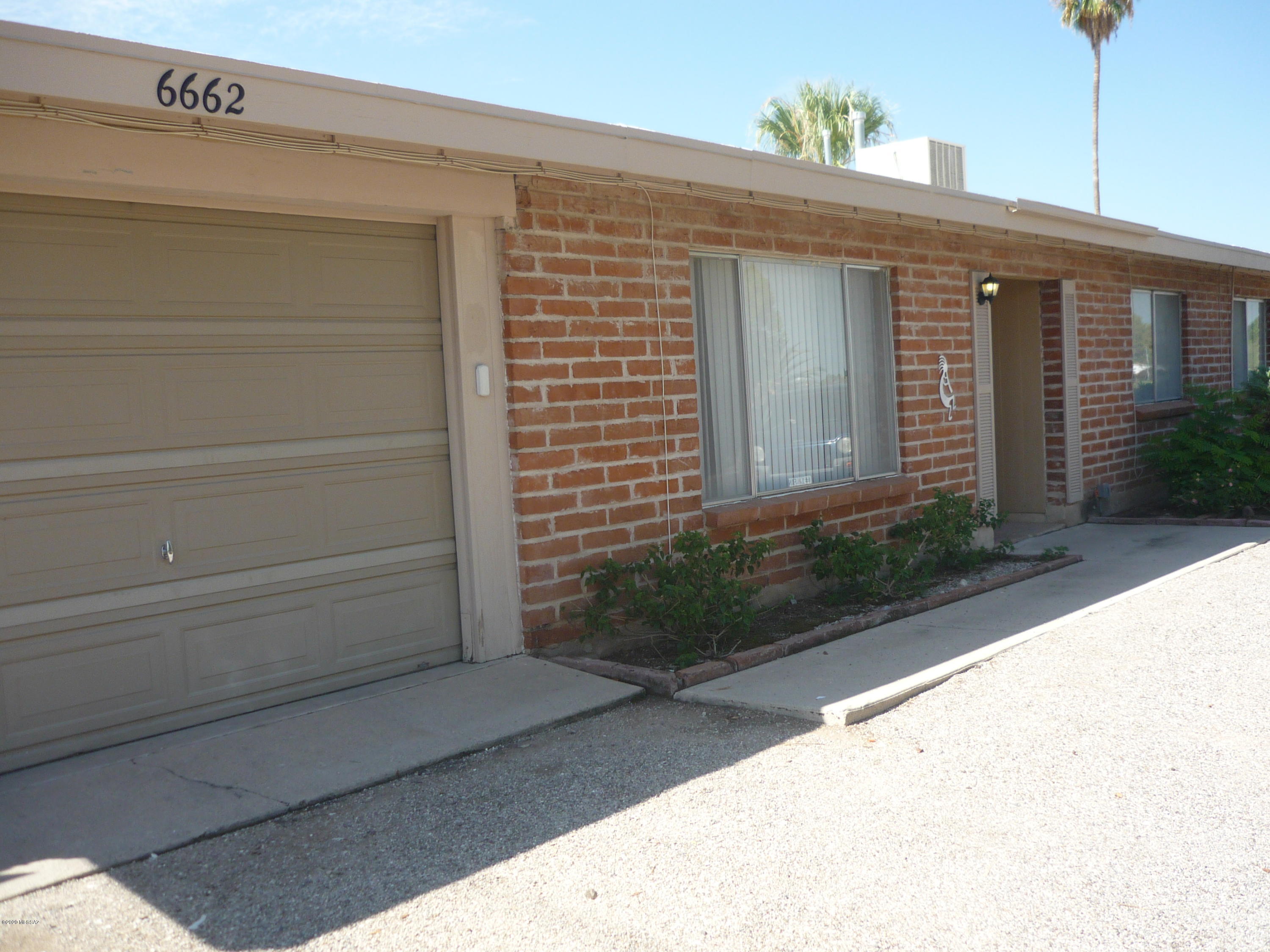 Casa Loma Estates - Residential Lease