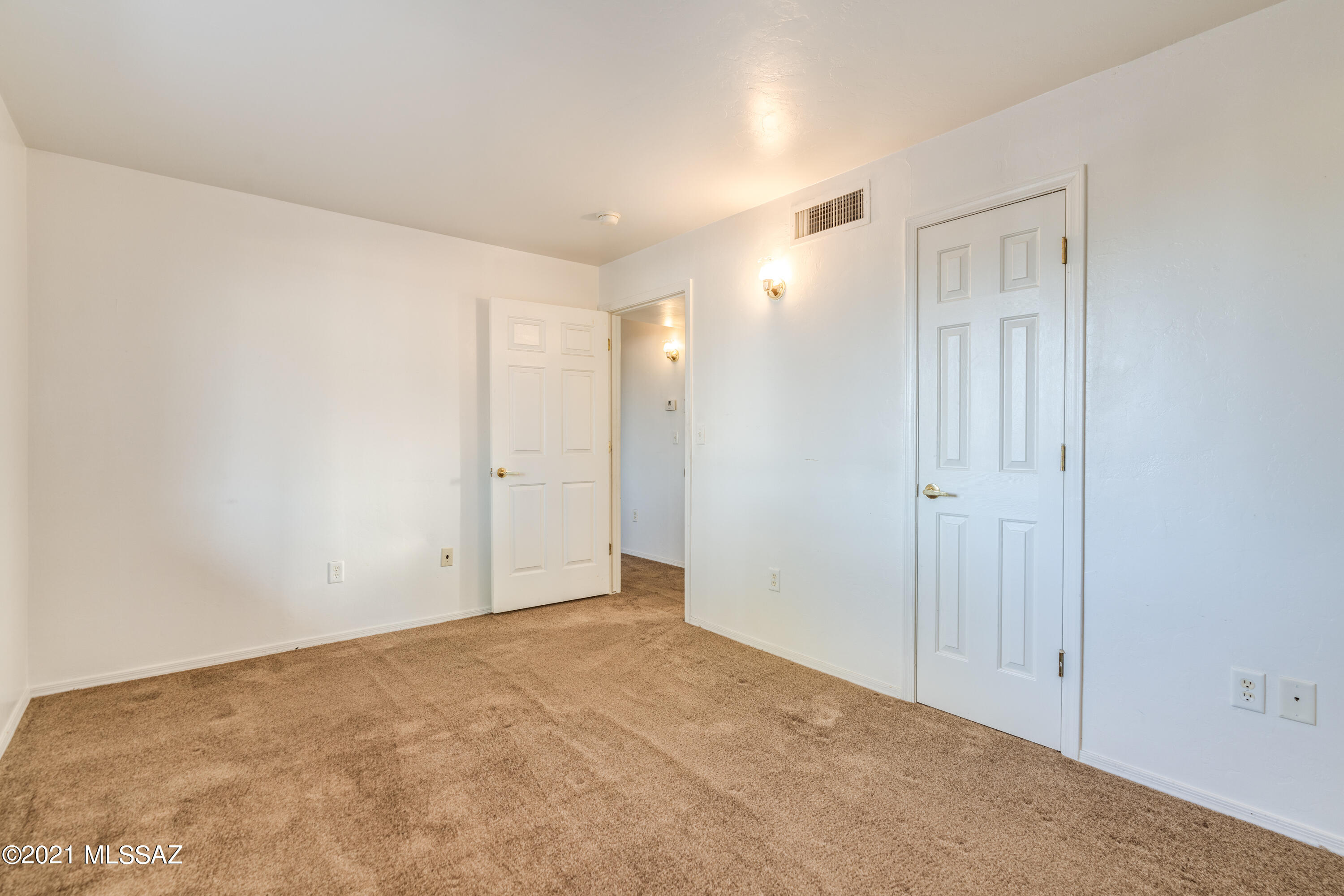 Sunset Foothills Condos (1-201) - Residential