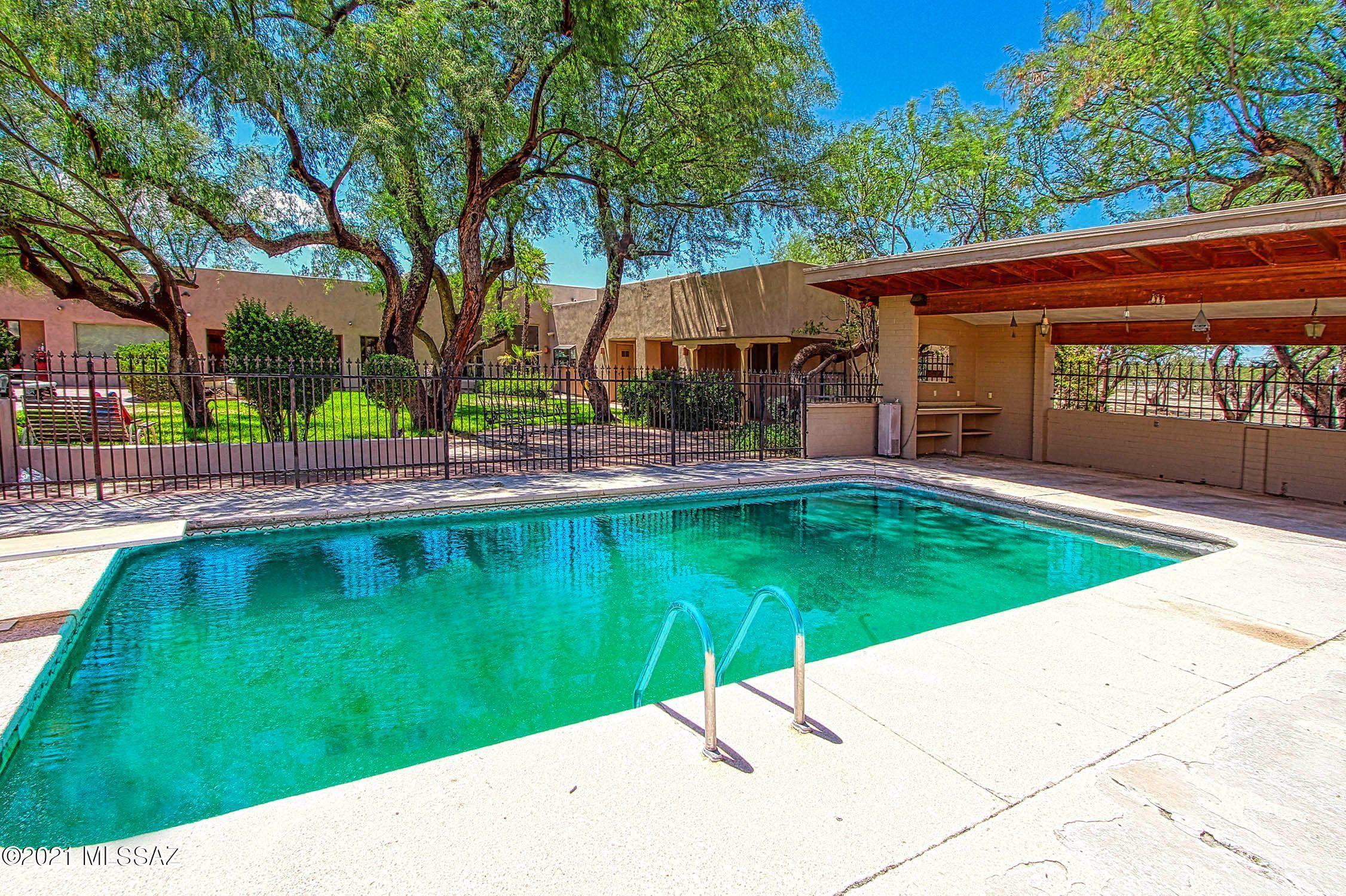 Tanque Verde Estates (1-71) - Residential