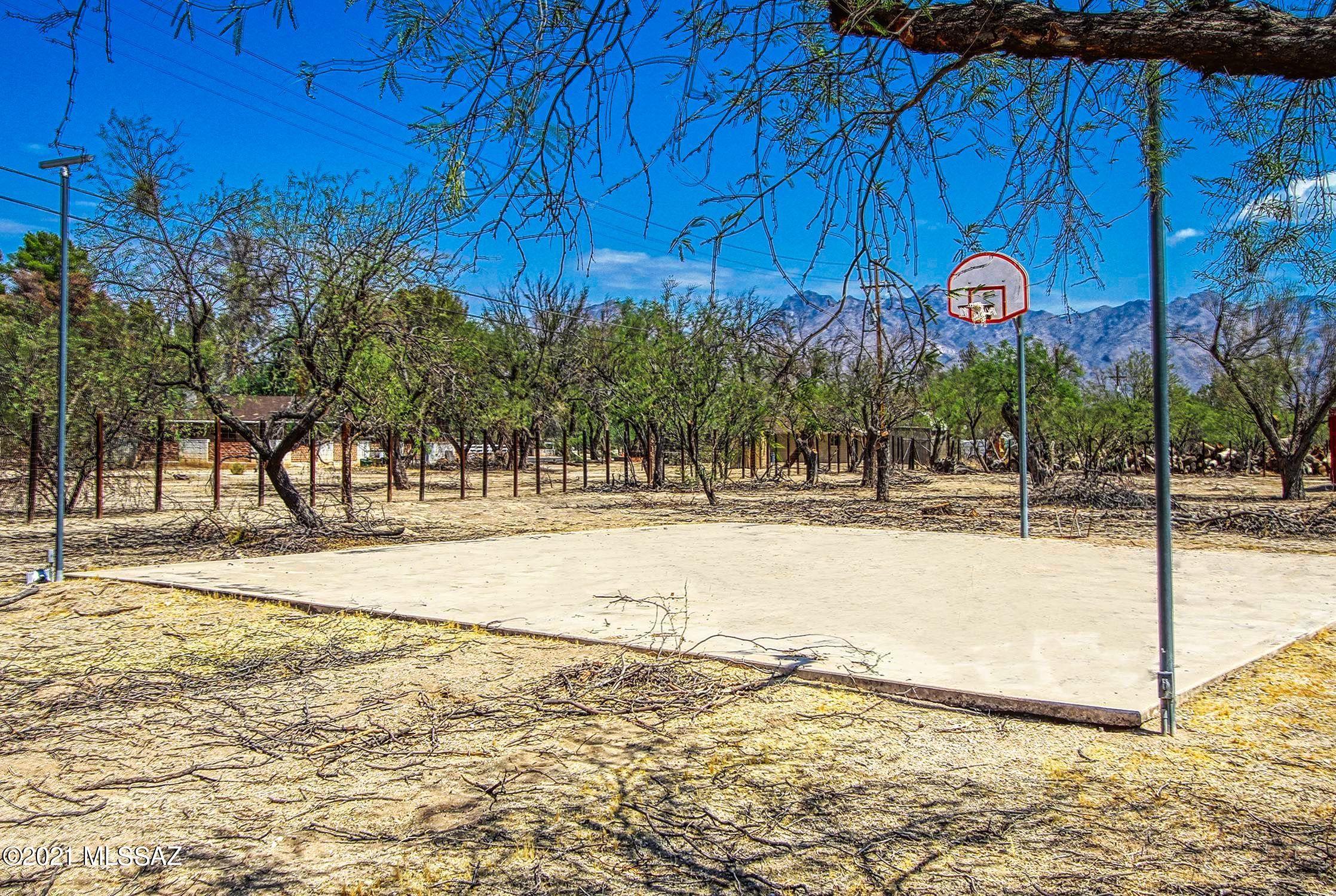 Tanque Verde Estates (1-71) - Residential