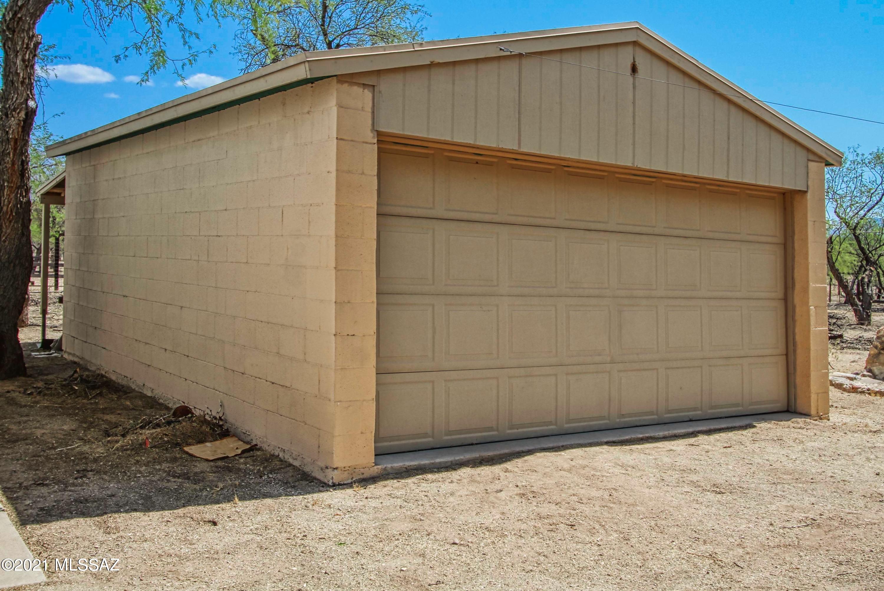 Tanque Verde Estates (1-71) - Residential