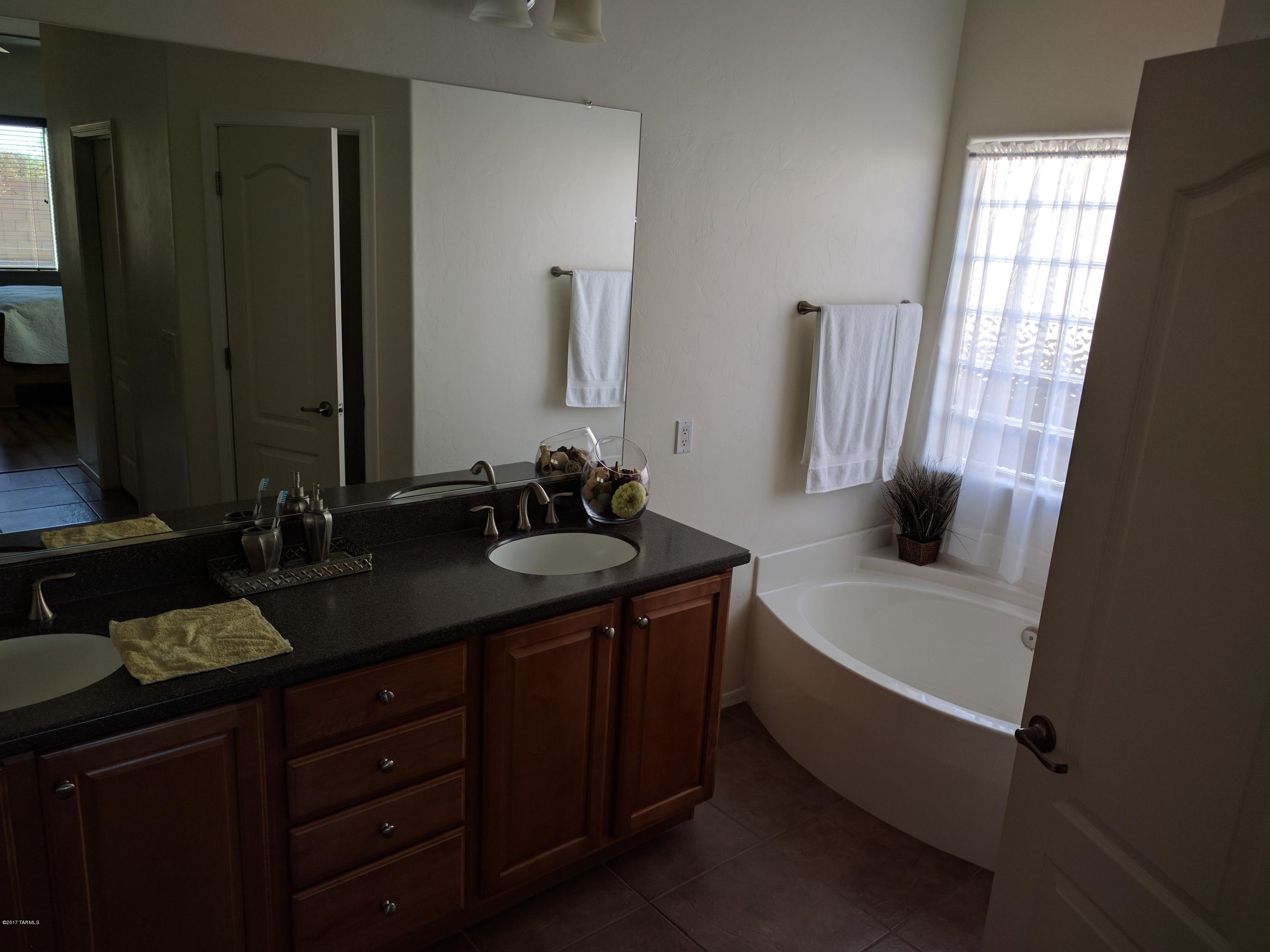 Empire Vista (1-153) - Residential Lease