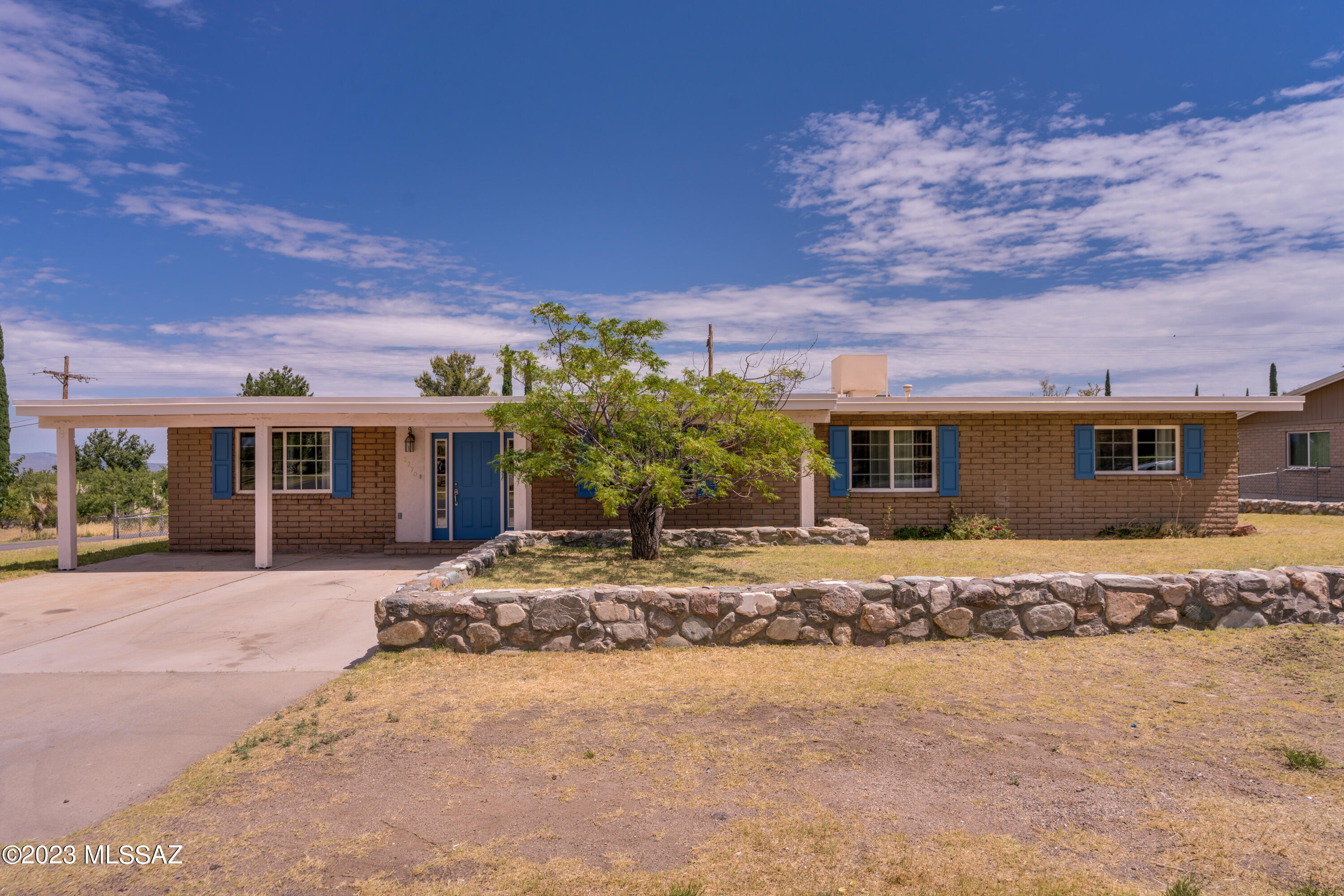 This stunning 4bed/ 2 bath home sits on a large corner lot w/ a  fenced backyard complete with a double gate. 
Inside you'll be embraced with beauty. The gorgeous tile work, freshly painted, the kitchen & the bathrooms have all been updated.   You'll notice large windows throughout the house bringing in lots of natural light.  The heart of the home is the stunning kitchen, featuring gorgeous cabinets, soft close drawers, stainless steel appliances, an island, updated lighting, a pantry closet & kitchen nook.  In addition, both bathrooms have also been completely updated which includes stunning tile work, faucets, lights, tub and shower.   The 4th bedroom is oversized & can be anything- a t.v room, a game room, craft room, sitting room or as an XL bedroom!  This is a must see home!