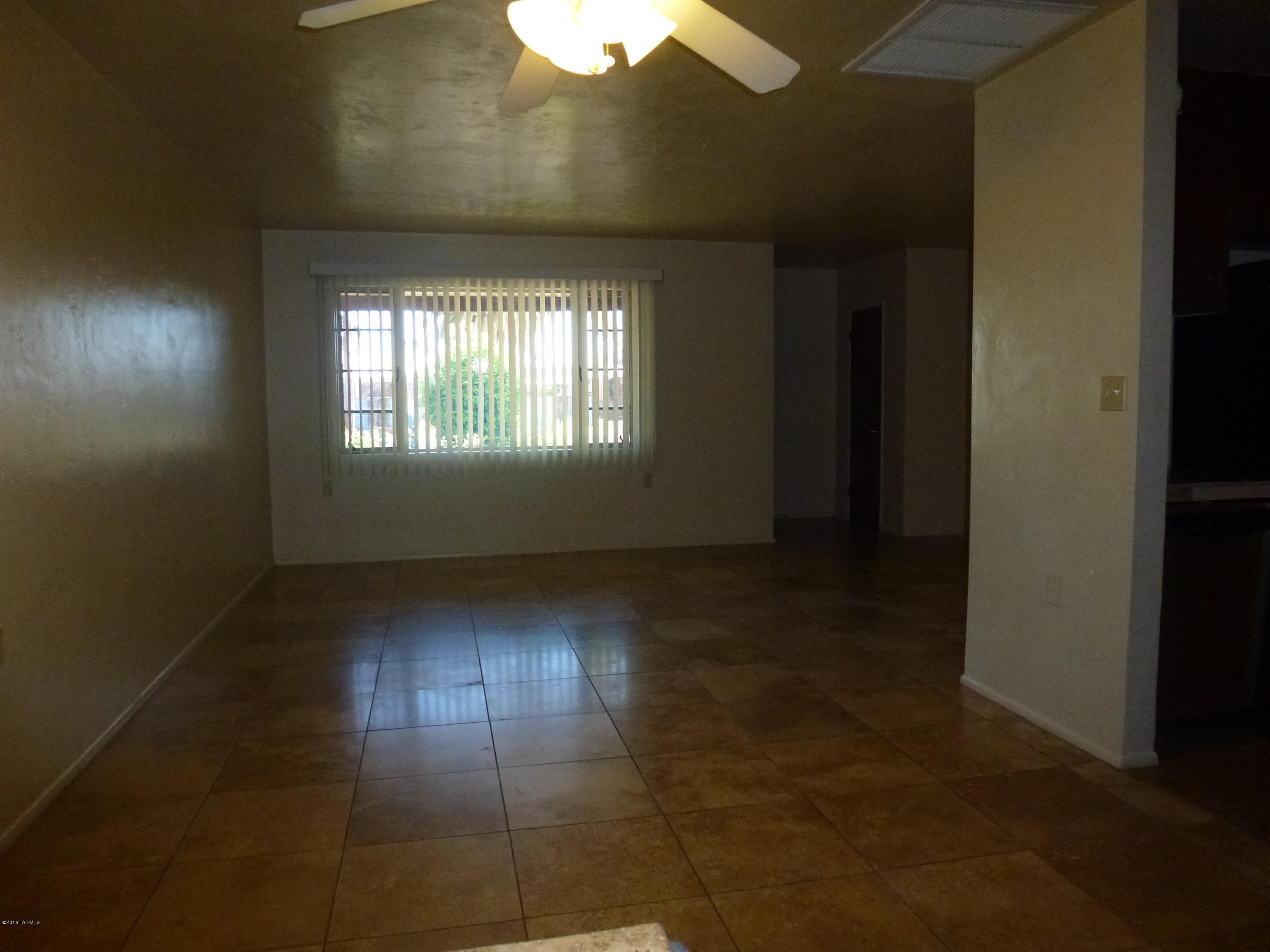 Mountain View Acre Farms - Residential Lease