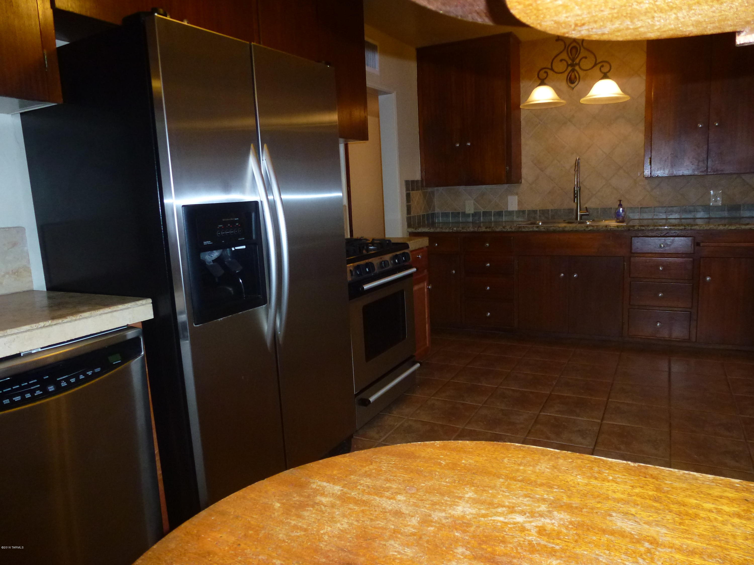 Mountain View Acre Farms - Residential Lease