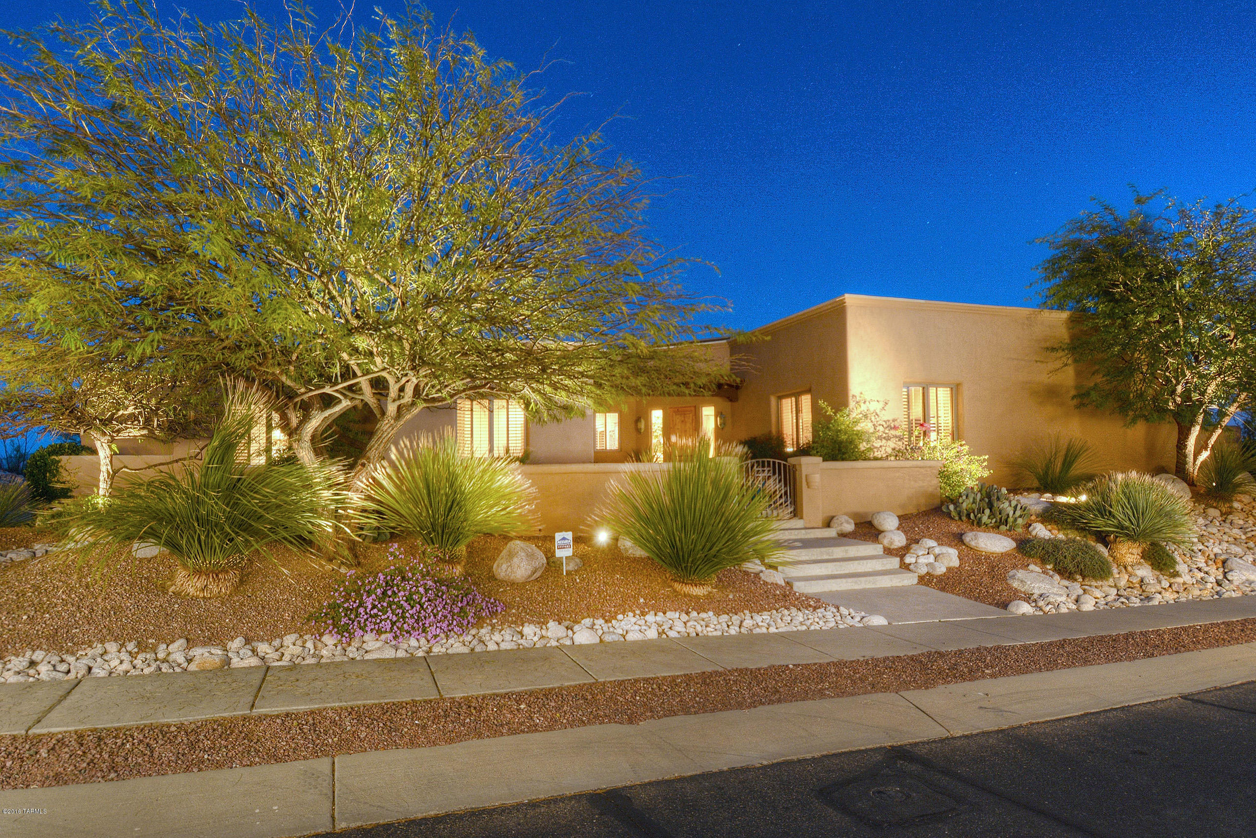 Sabino Mountain (1-290) - Residential