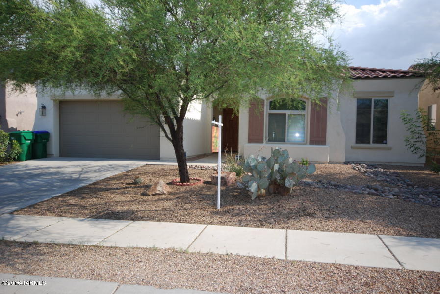 Presidio Del Valle (1-166) - Residential Lease