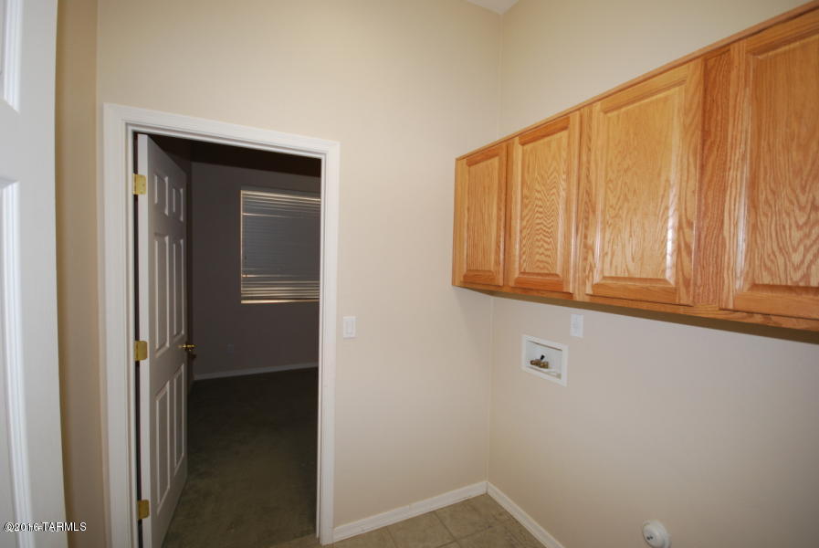 Presidio Del Valle (1-166) - Residential Lease