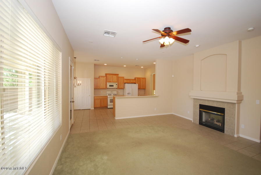 Presidio Del Valle (1-166) - Residential Lease