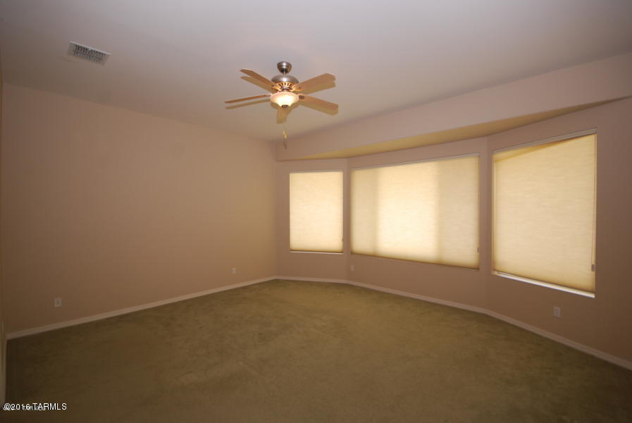 Presidio Del Valle (1-166) - Residential Lease