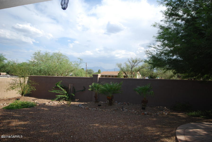 Presidio Del Valle (1-166) - Residential Lease