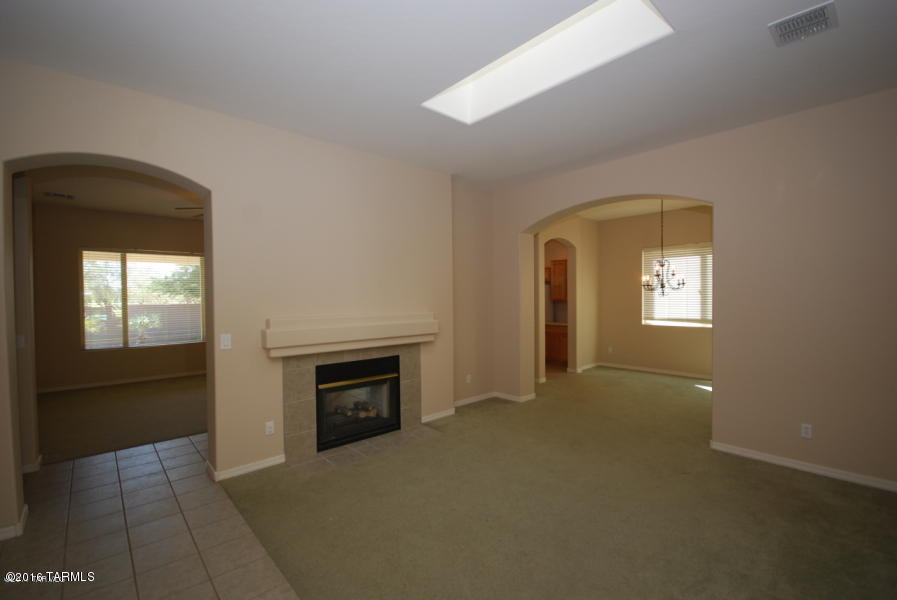 Presidio Del Valle (1-166) - Residential Lease