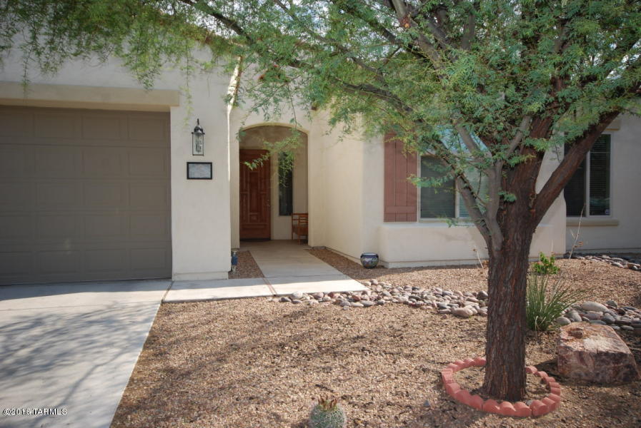 Presidio Del Valle (1-166) - Residential Lease