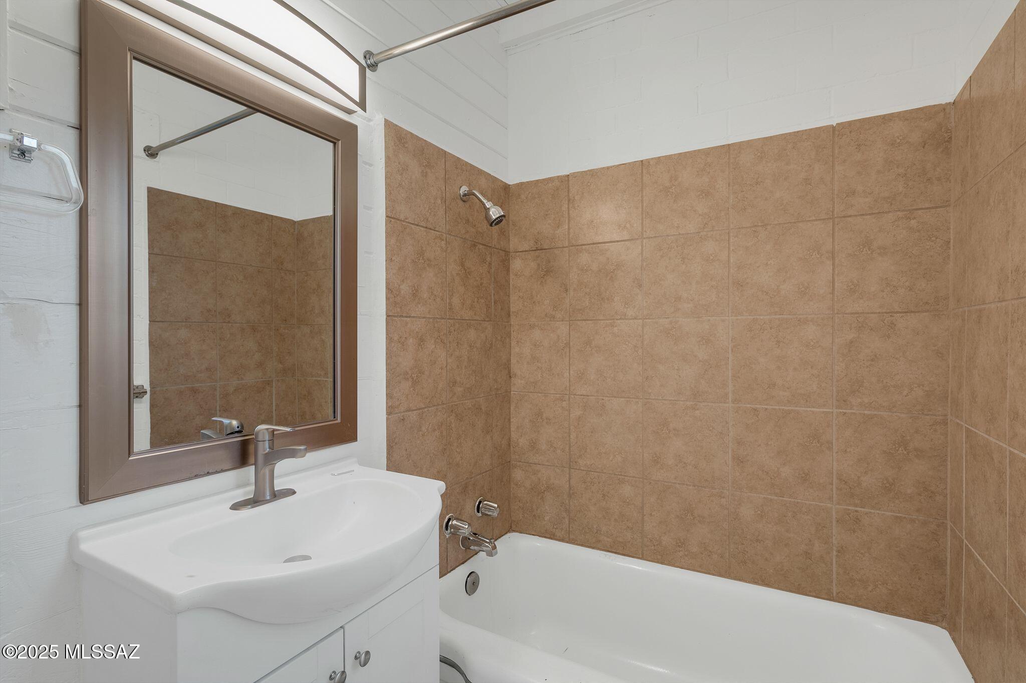 Alvernon Addition - Residential Income