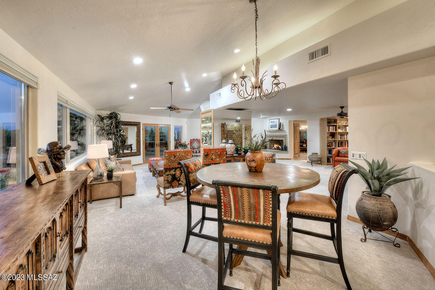 La Cholla Airpark - Residential