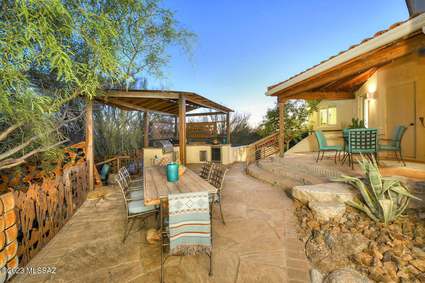 La Cholla Airpark - Residential