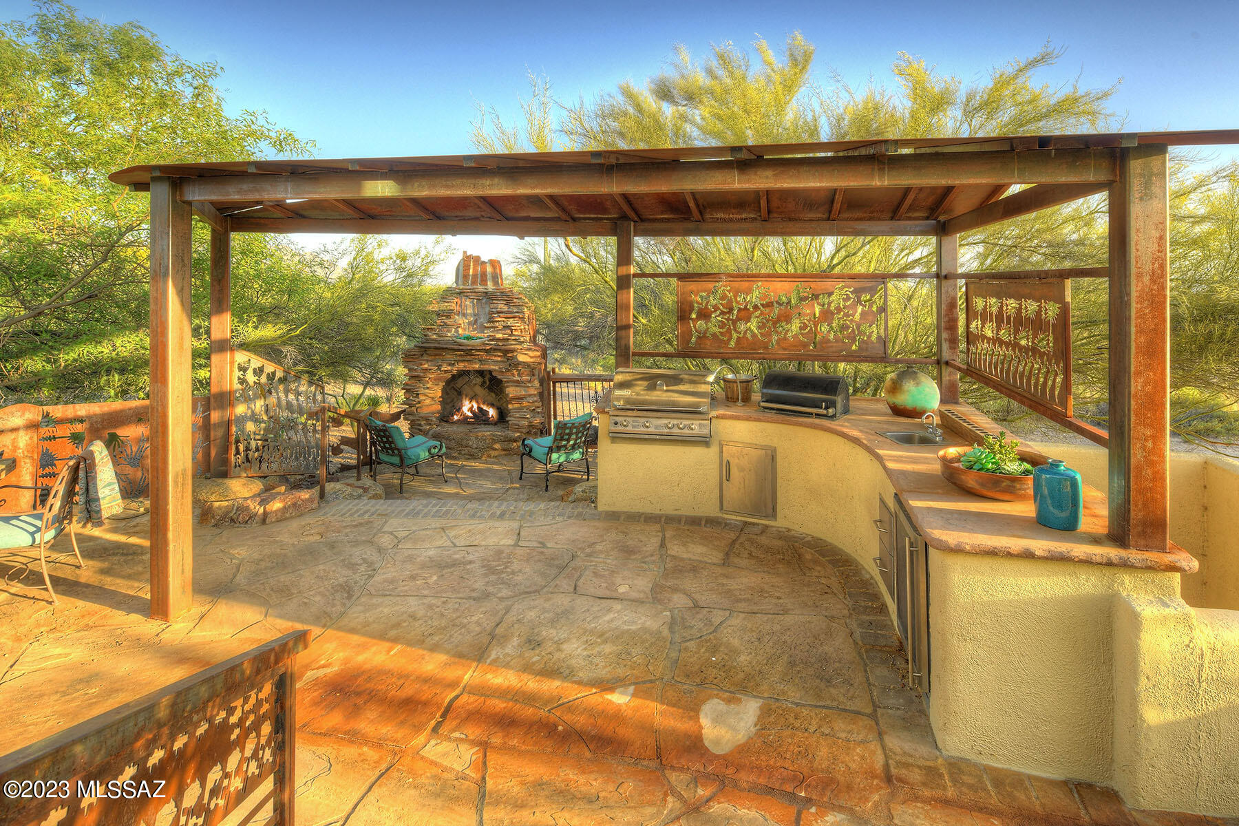La Cholla Airpark - Residential
