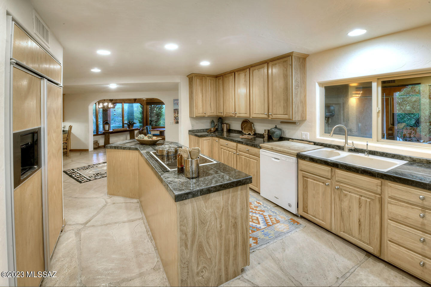 La Cholla Airpark - Residential